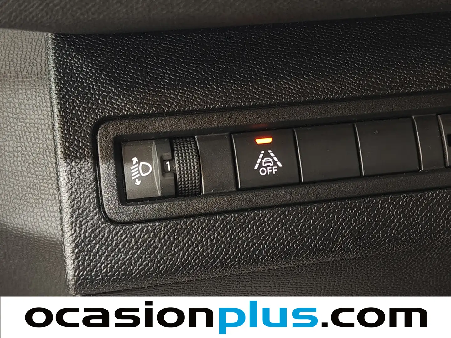 Foto Peugeot 5008 Peugeot 5008 PureTech 130 S&S Allure EAT8 (130 CV)