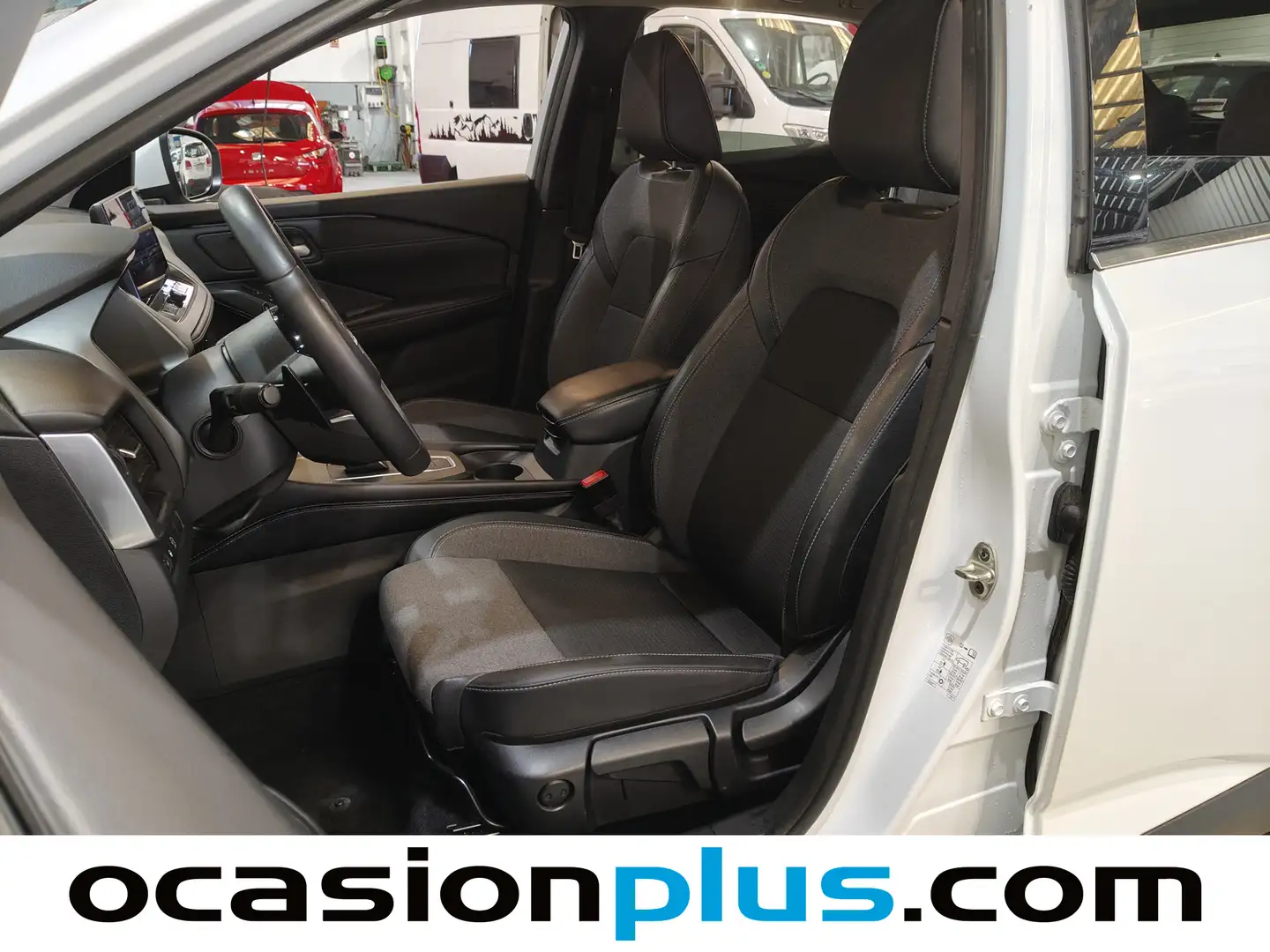 Foto Nissan QASHQAI Nissan Qashqai DIG-T 160 N-Connecta 4x2 Auto (158 CV)