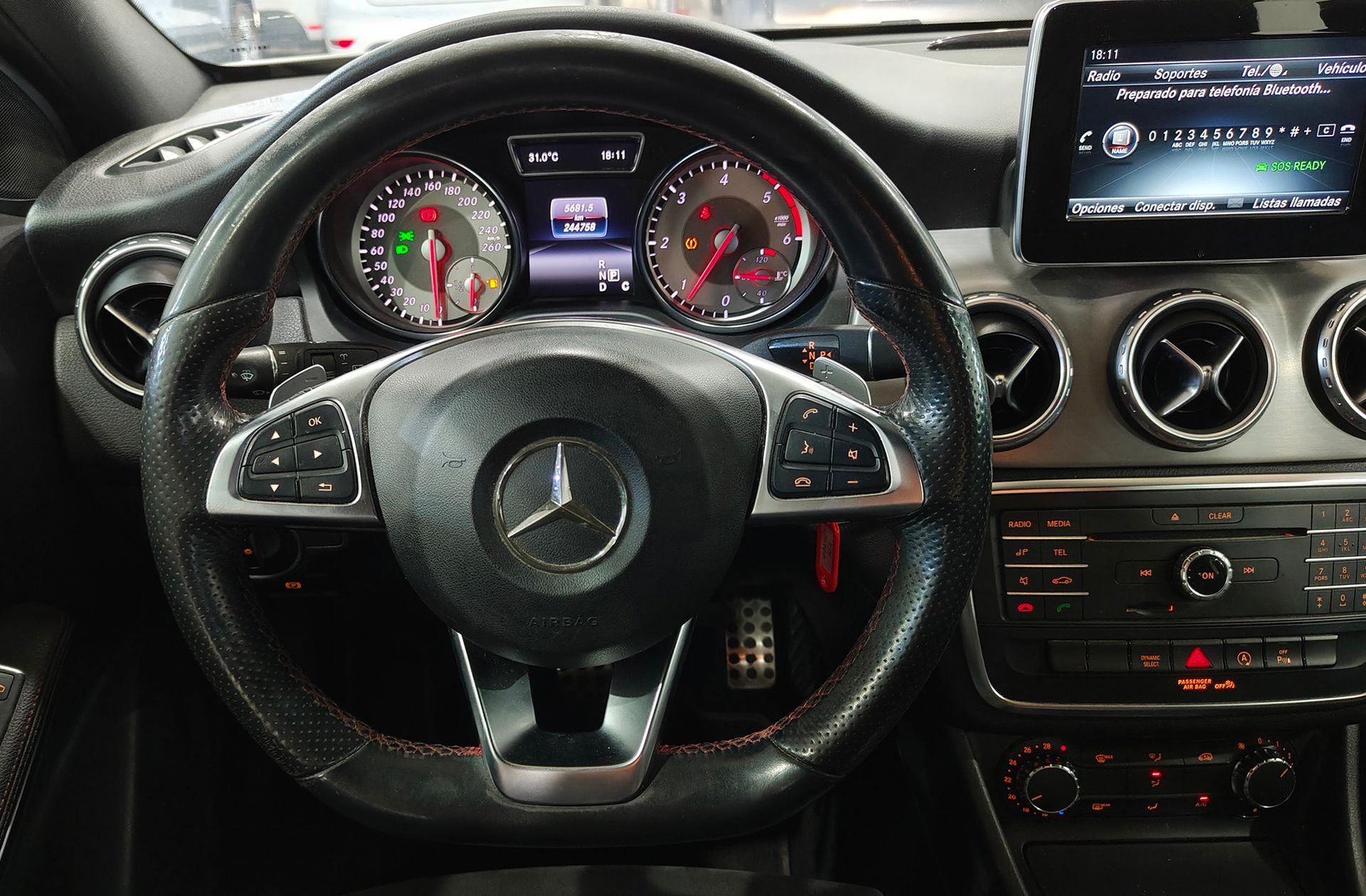 Mercedes-Benz GLA 200 d AMG Line - foto 20