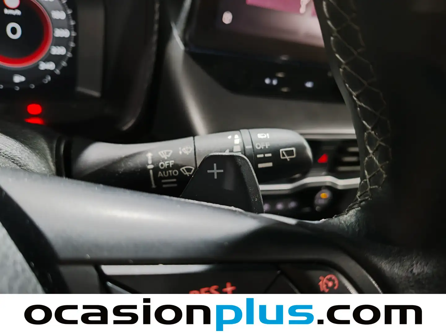 Foto Nissan JUKE Nissan Juke DIG-T N-Connecta 4x2 DCT  (114 CV)