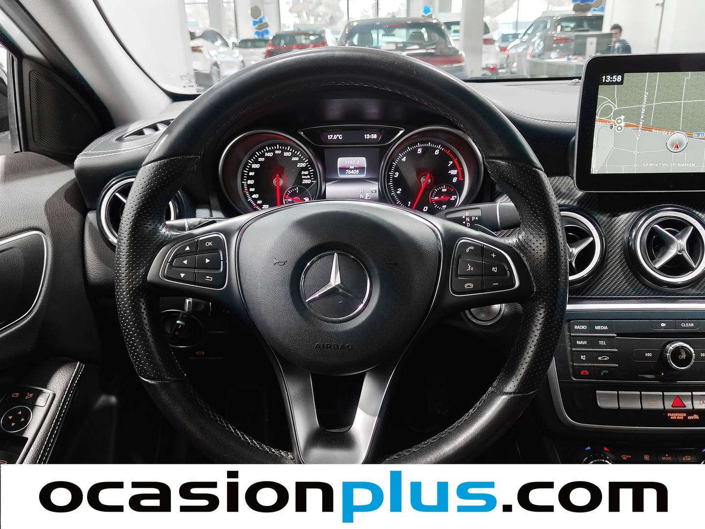 Foto Mercedes GLA Mercedes-Benz GLA GLA 180 (122 CV) Pack AMG