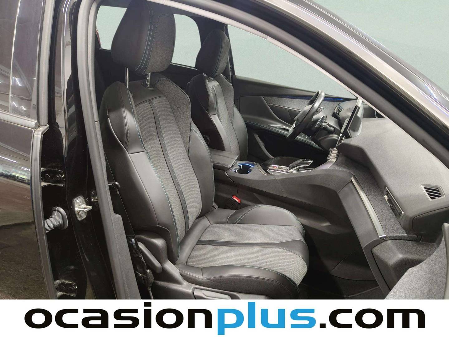 Foto Peugeot 5008 Peugeot 5008 BlueHDI 130 S&S Allure Pack EAT8 (130 CV) siete plazas