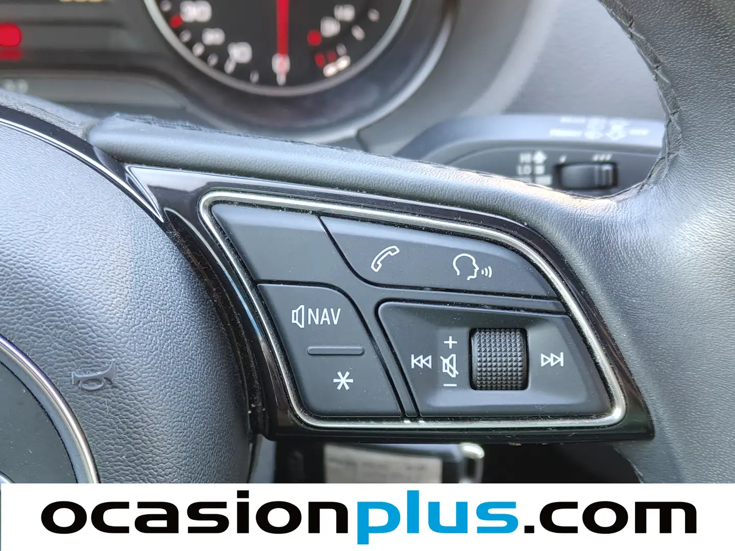 Foto Audi Q2 Audi Q2 Advanced 30 TDI  (116 CV)