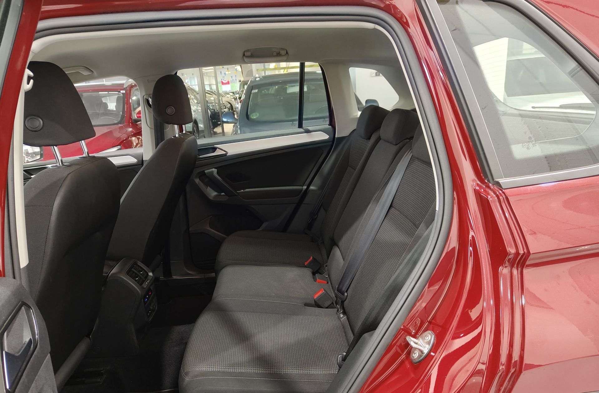 Volkswagen Tiguan Edition 1.4 TSI - foto 10