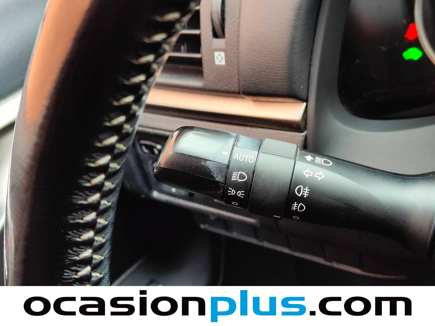 Lexus CT Lexus CT 200h Business (136 CV) de segunda mano