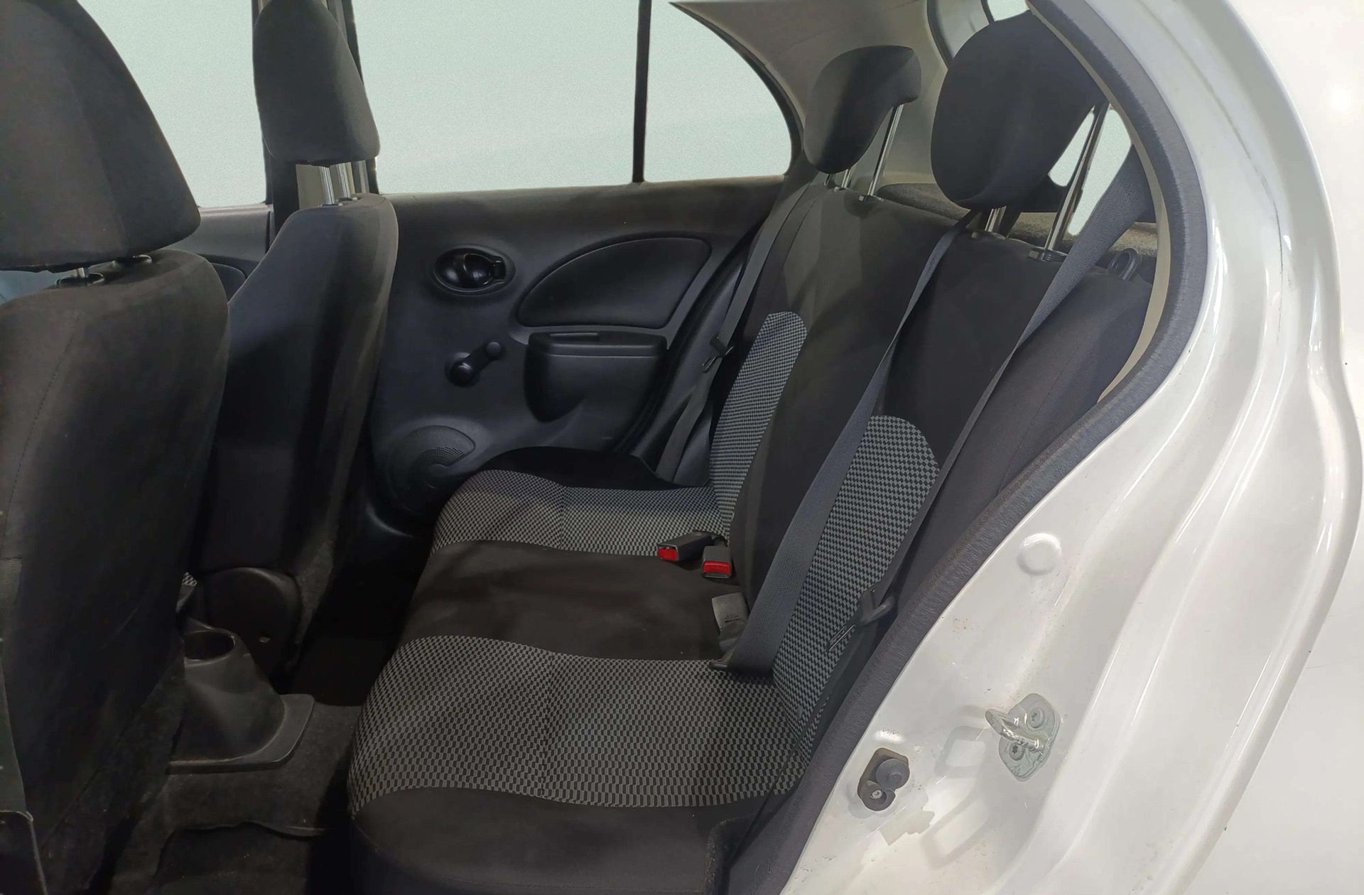 Nissan Micra 1.2G Naru Edition - foto 10