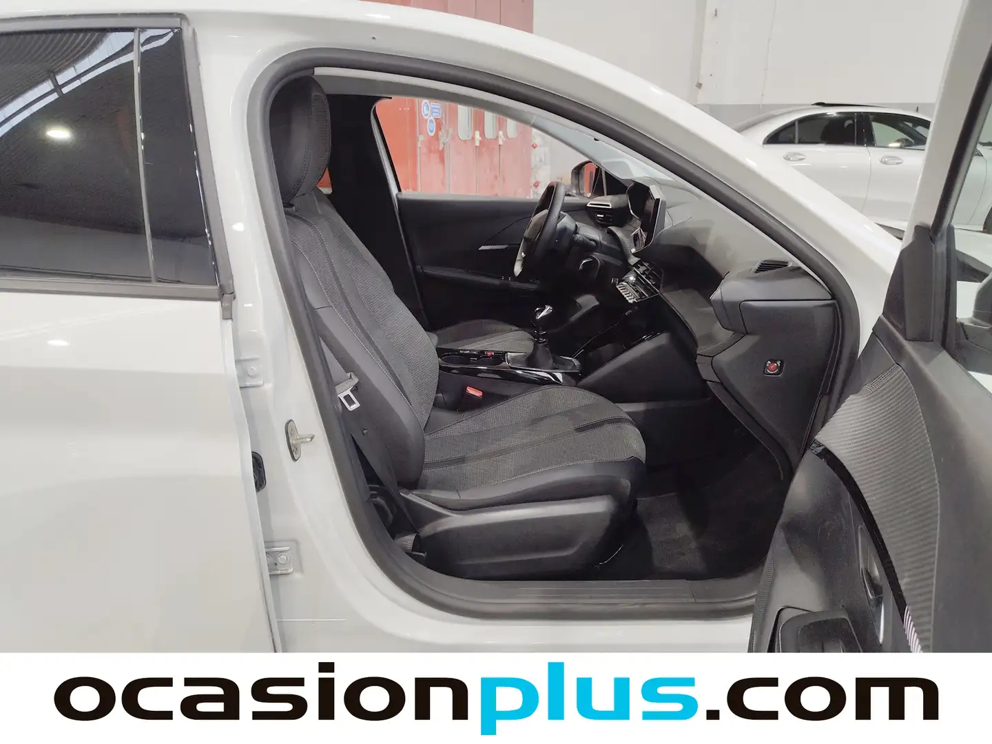 Foto Peugeot 208 Peugeot 208 PureTech 100 Allure (100 CV)