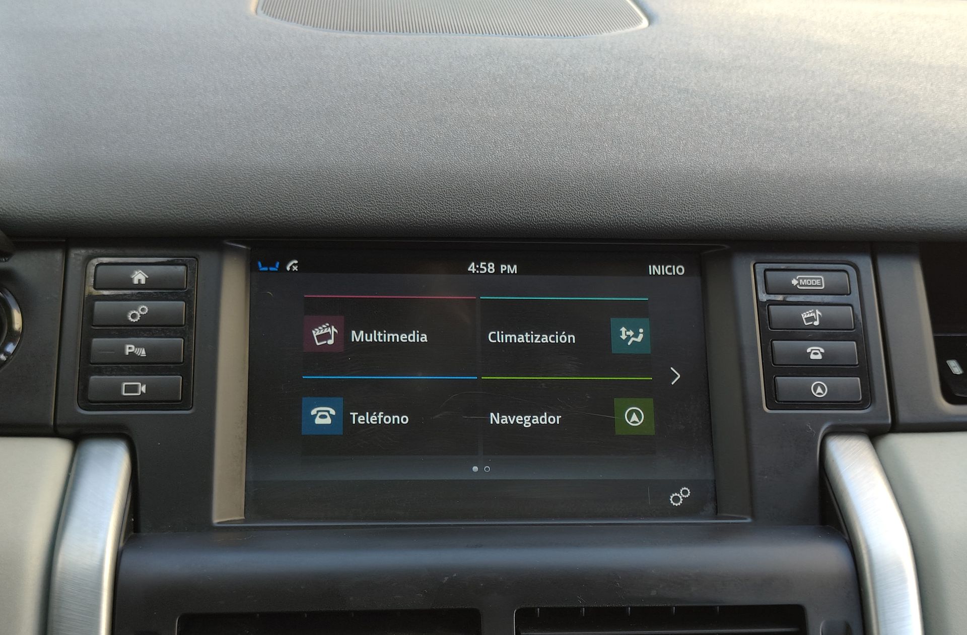 Land Rover Discovery Sport 2.0L SD4 SE 4WD 7 plazas - foto 36