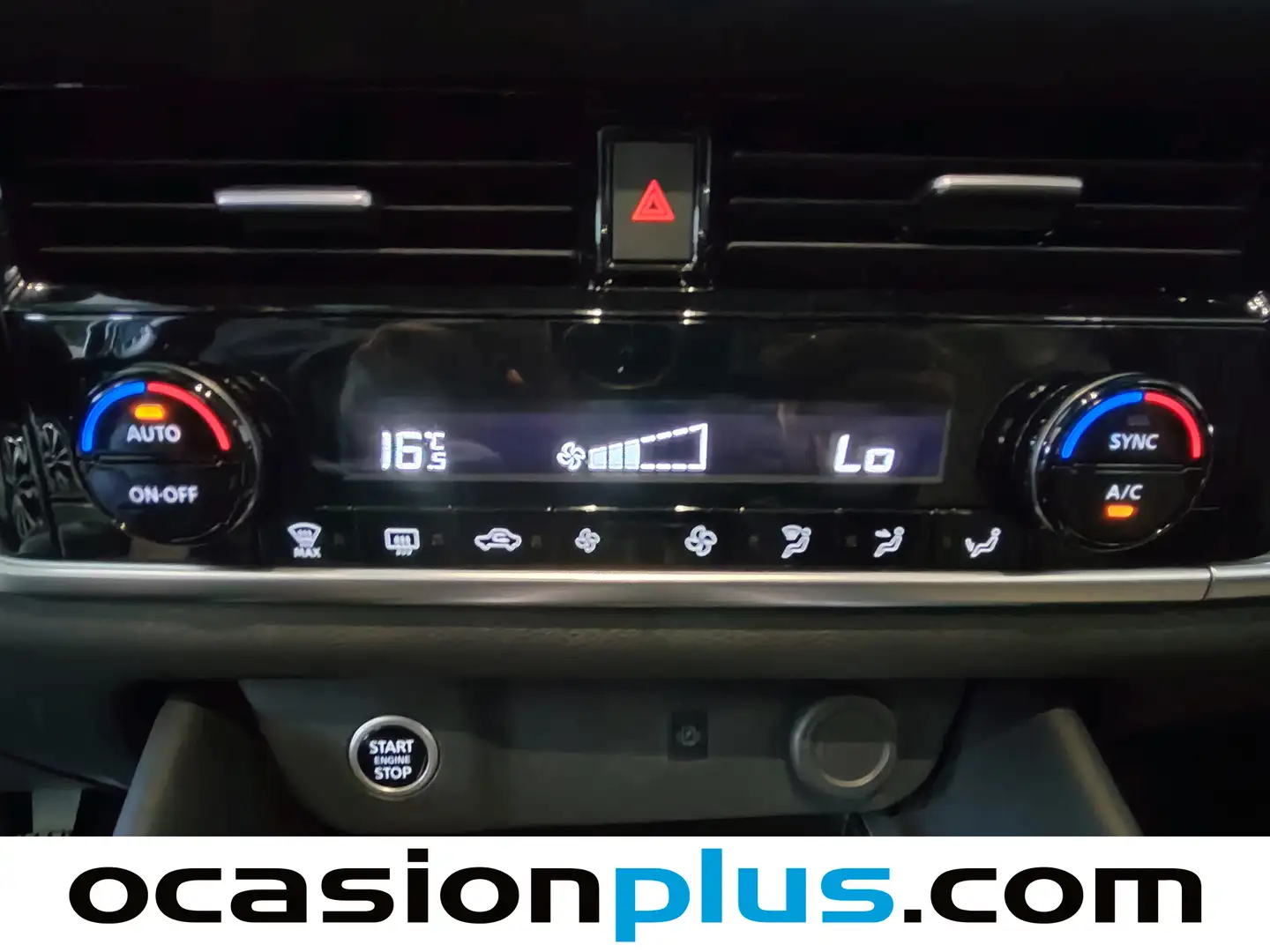 Foto Nissan QASHQAI Nissan Qashqai DIG-T 140 N-Connecta (140 CV)