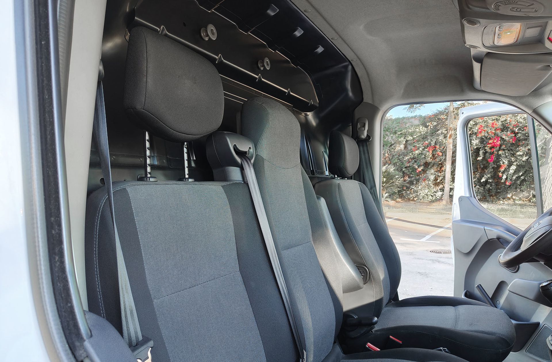 Nissan NV400 Chasis Cabina 2.3 dCi L2H2 Optima - foto 11