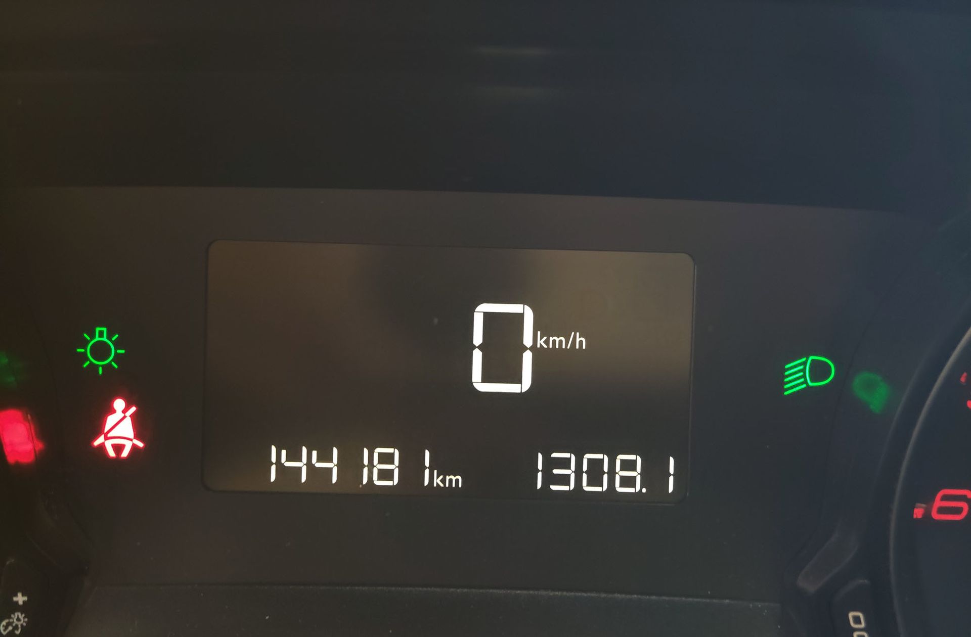 Peugeot 308 SW 2.0 BlueHDi GT Line - foto 11