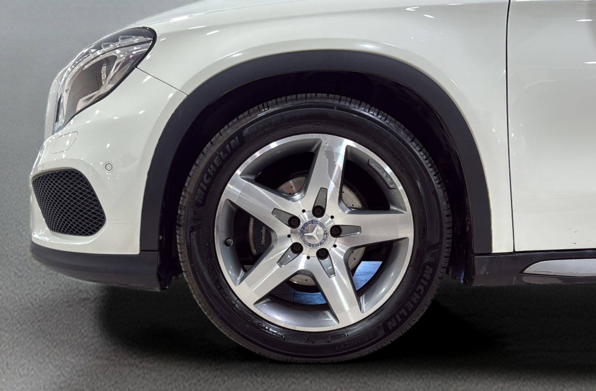 Mercedes-Benz GLA 200 d AMG Line - foto 41