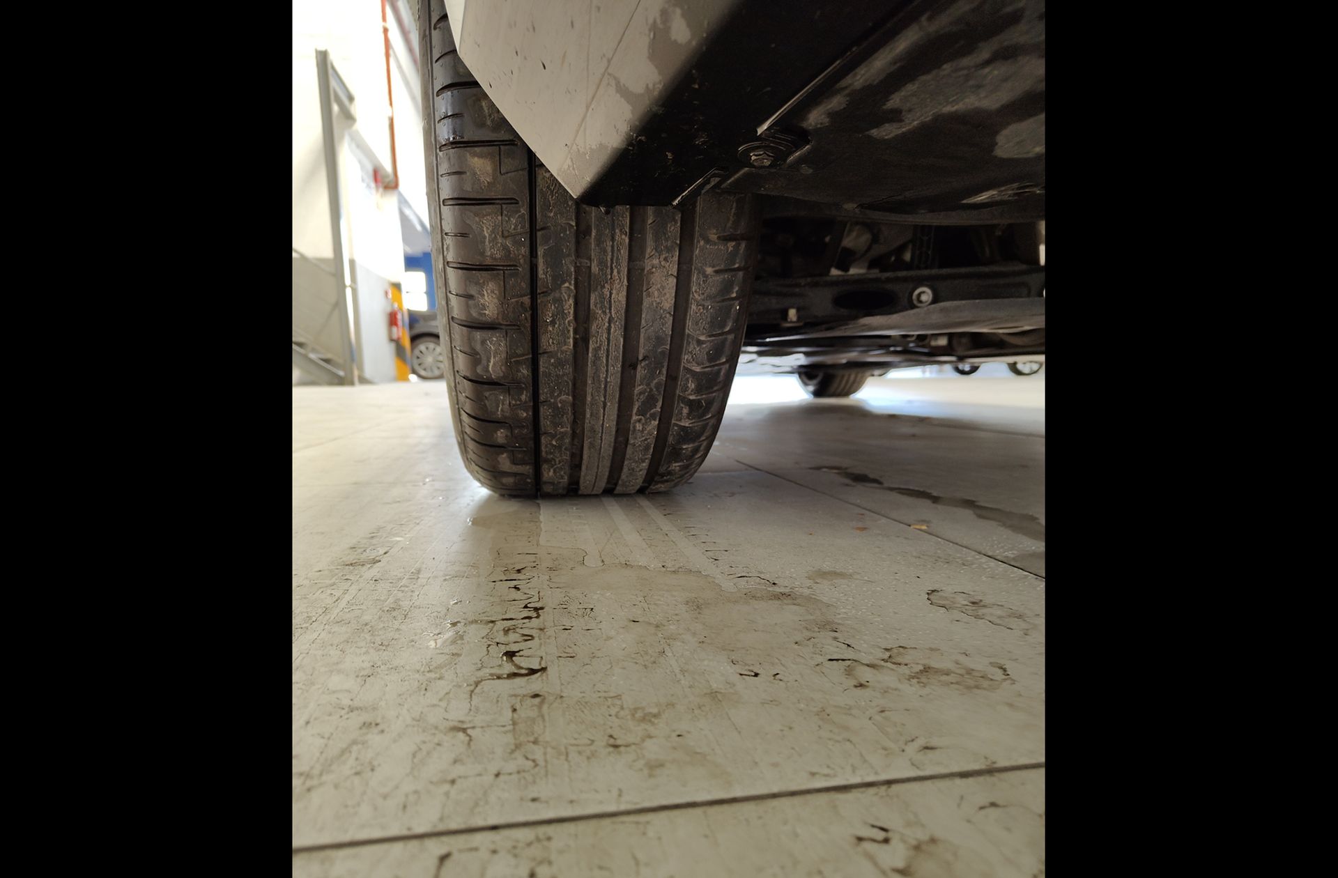 BMW Serie 5 520d Pack M - foto 32