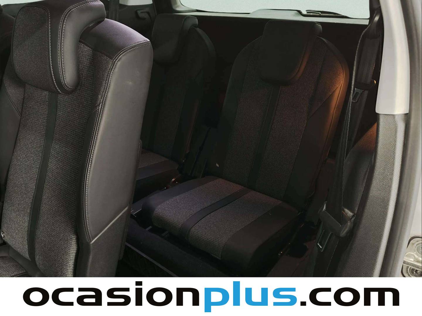 Peugeot 5008 Peugeot 5008 PureTech 130 S&S Allure (130 CV) 7 Plazas de ocasión