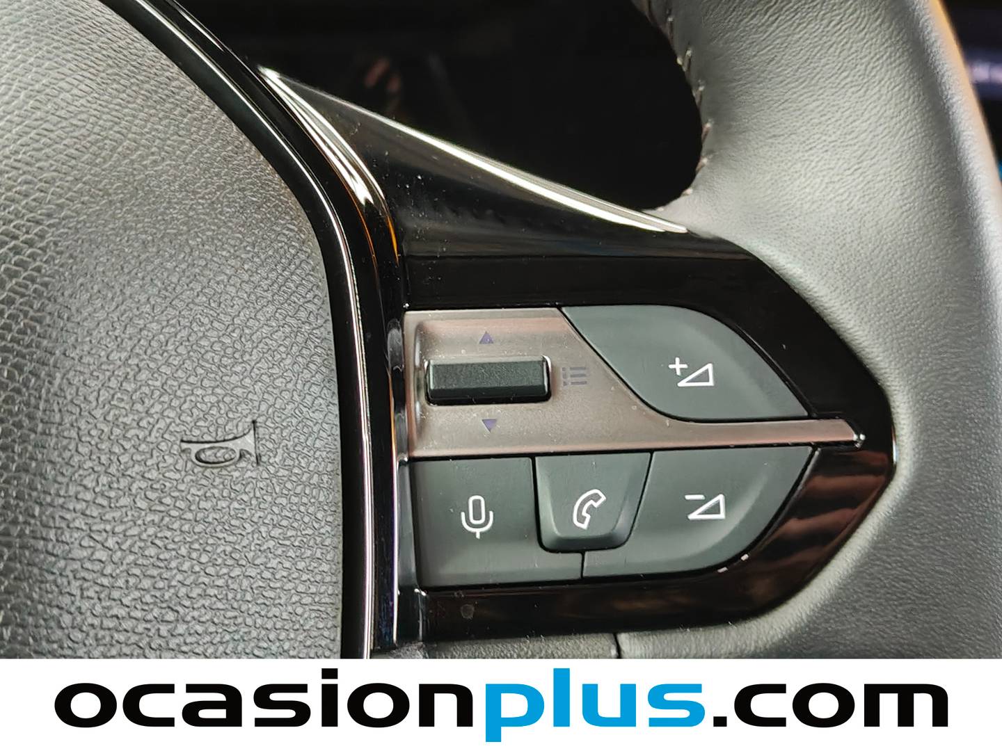 Peugeot 408 Peugeot 408 Allure PHEV 180 e-EAT8 (181 CV) de ocasión