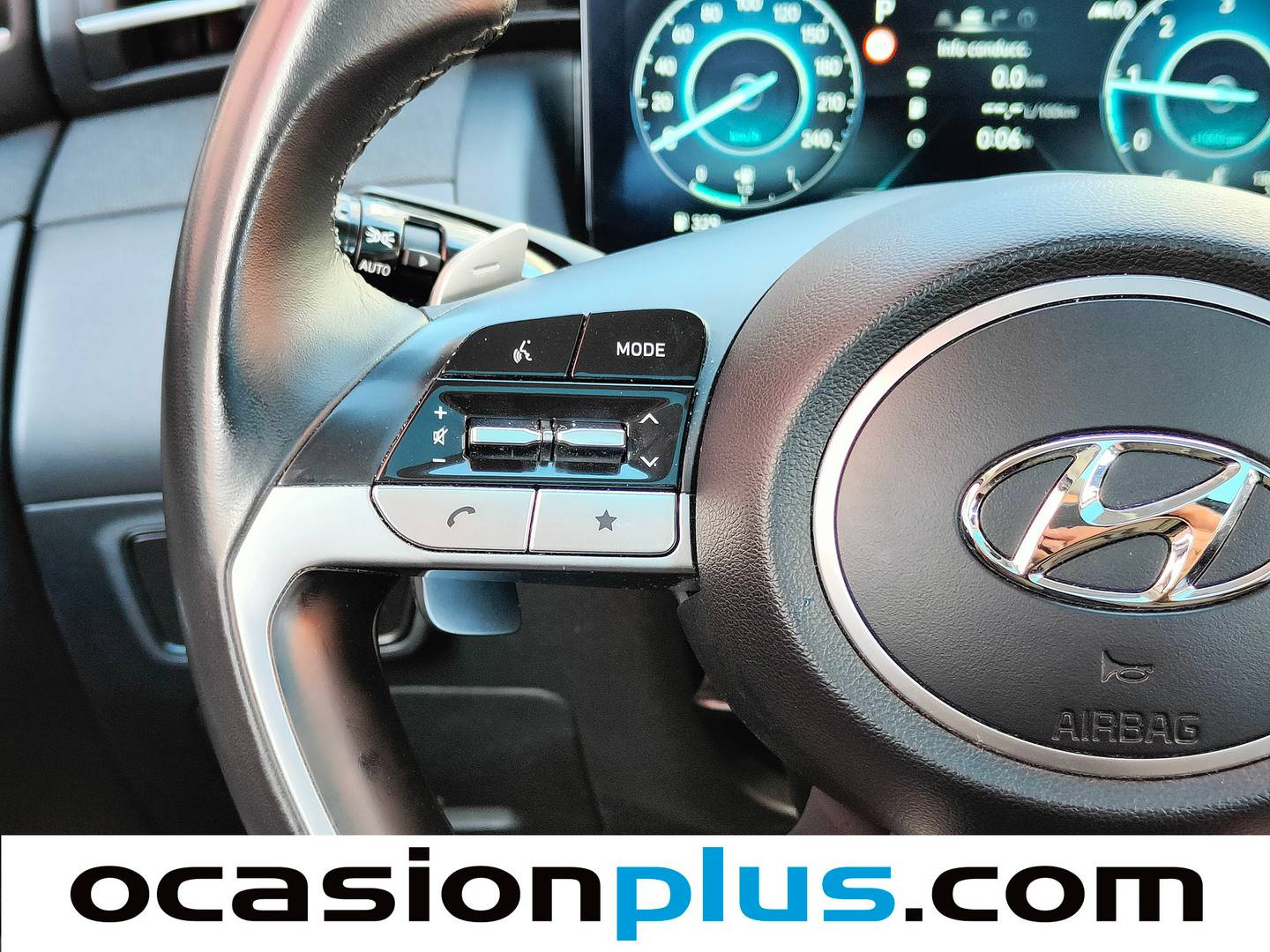 Foto Hyundai Tucson Hyundai Tucson 1.6 CRDI 48V Tecno Sky DCT (136 CV)