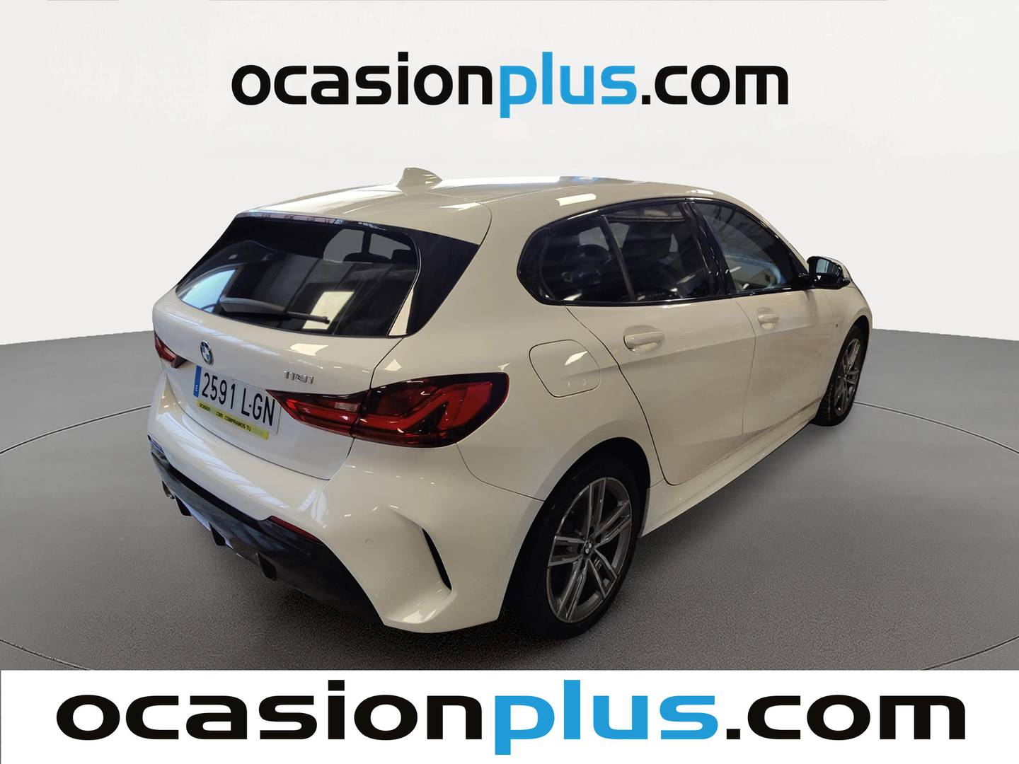 Foto trasera BMW Serie 1 BMW Serie 1 118i (140 CV) pack M derecha