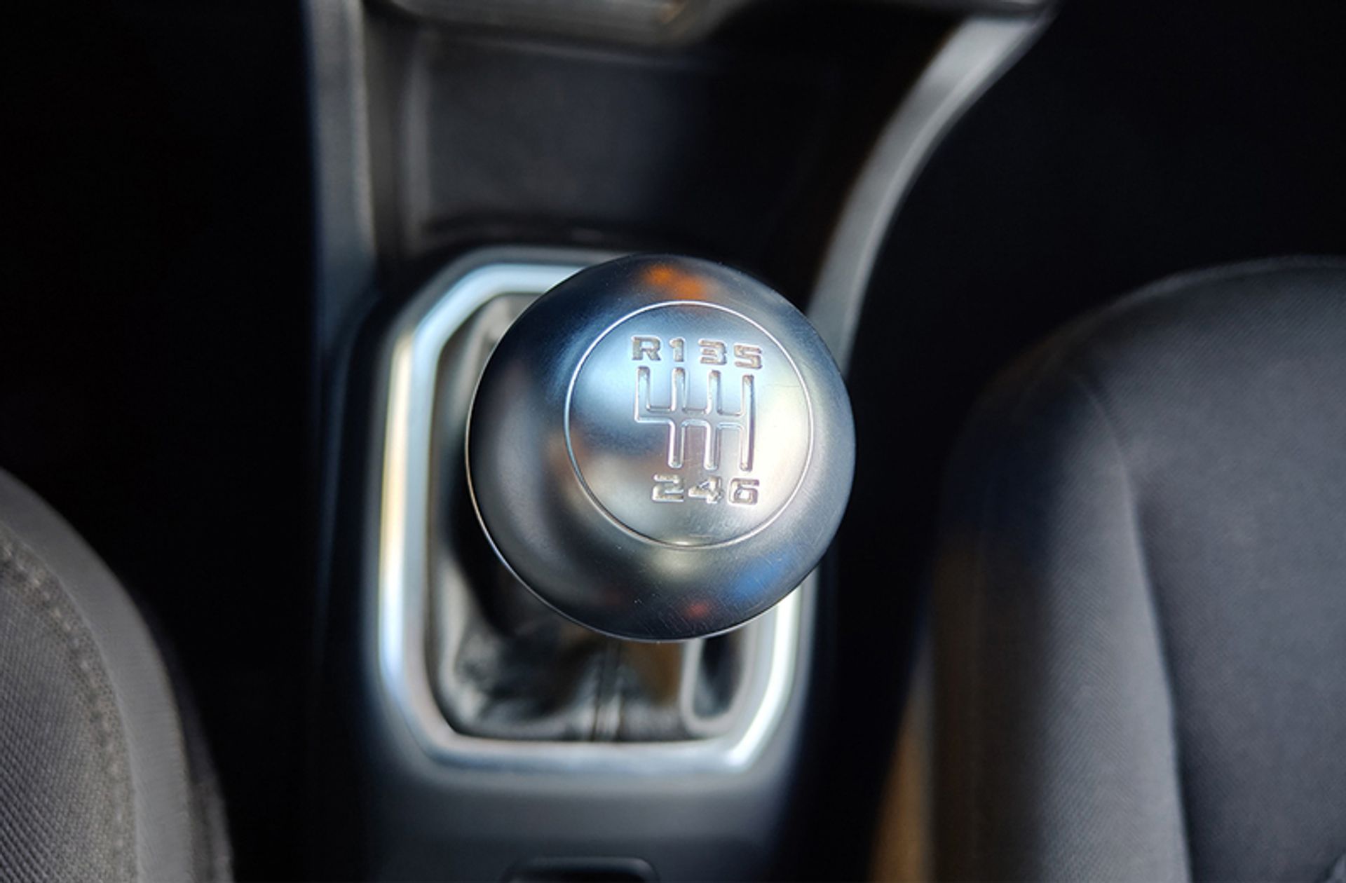 Jeep Renegade 1.0G Night Eagle II 4x2 - foto 5