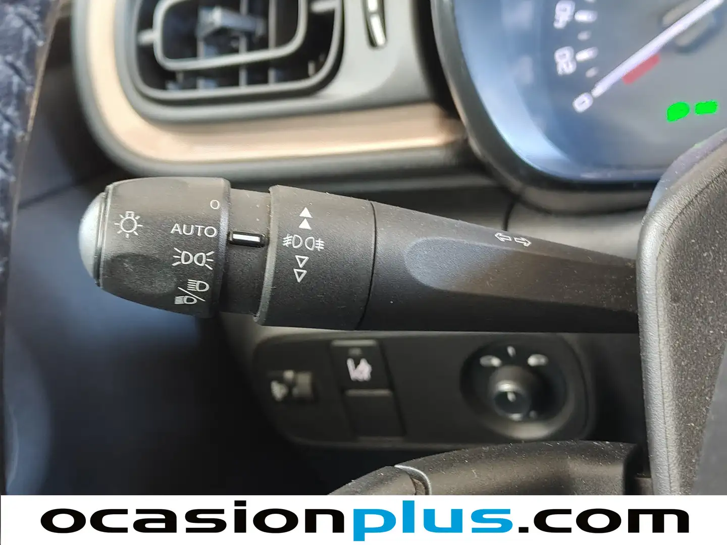 Foto Citroën C3 Citroen C3 BlueHDi 100 S&S Origins (99 CV)