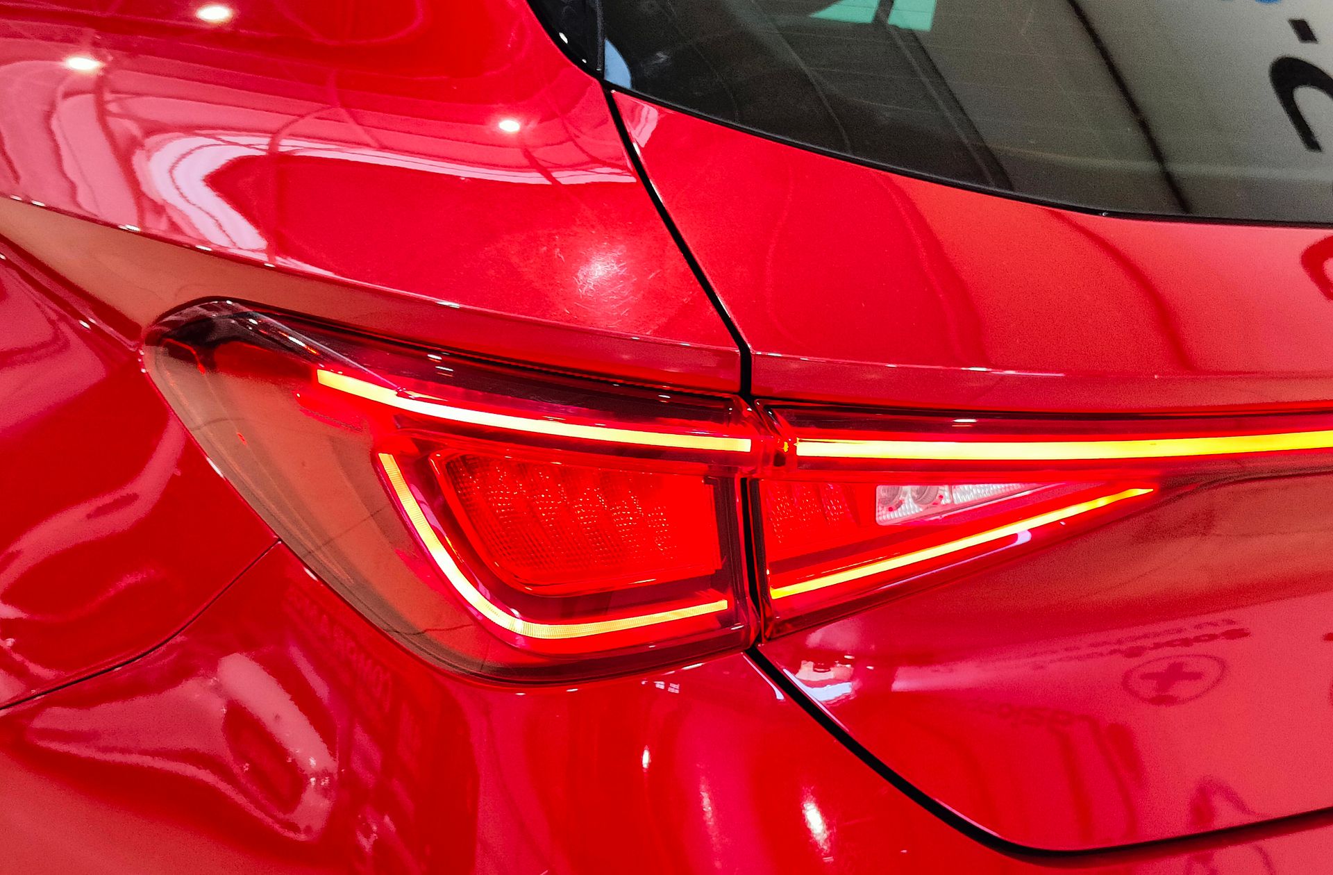 SEAT León 1.0 eTSI FR XL DSG - foto 17