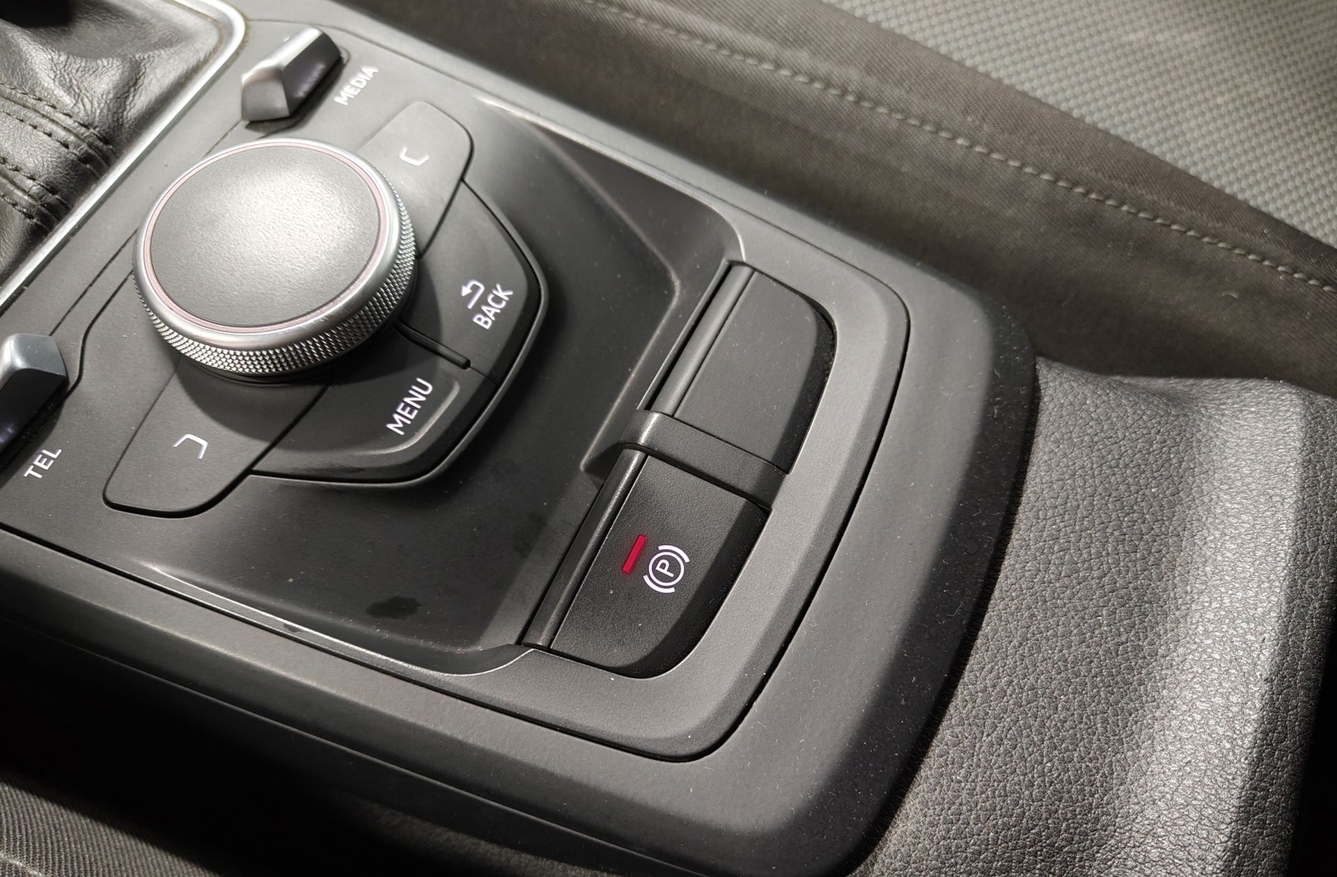 Audi Q2 design 30 TFSI S tronic - foto 29