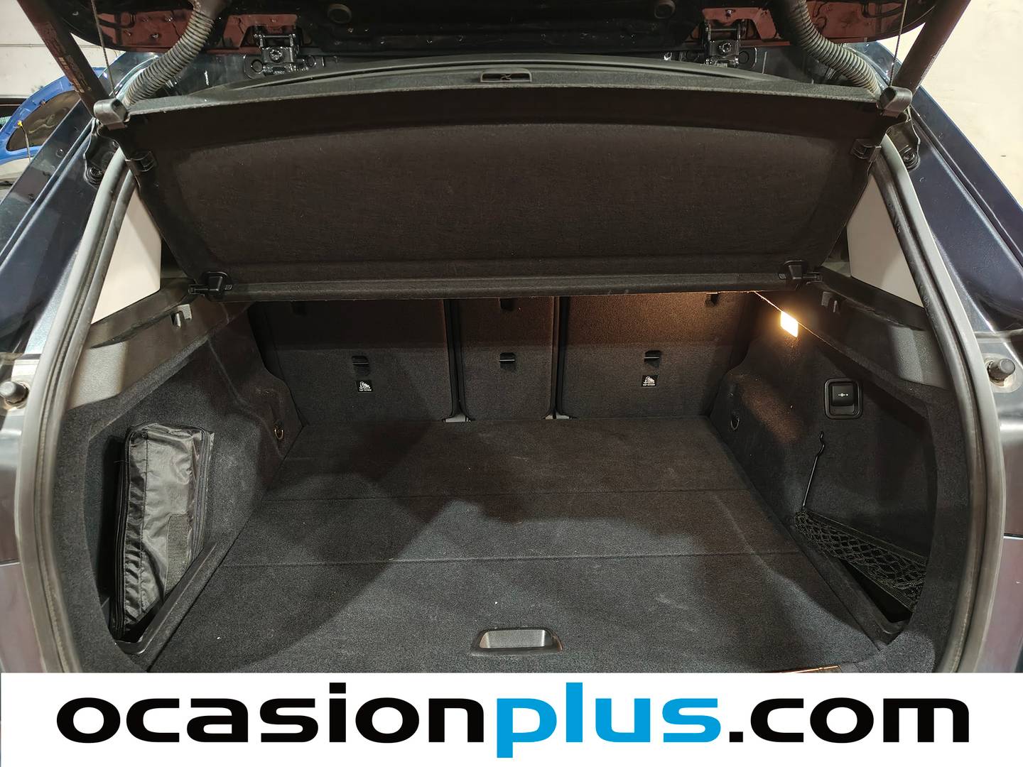 Fotos maletero BMW X1 BMW X1 sDrive18d (150 CV)