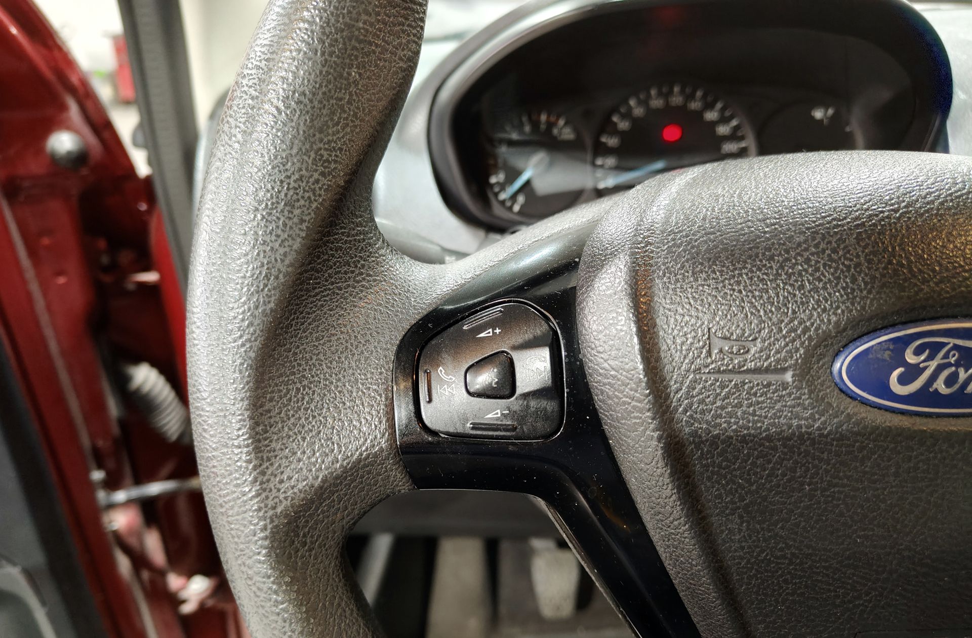 Ford Ka+ 1.2 Ti-VCT Ultimate - foto 22