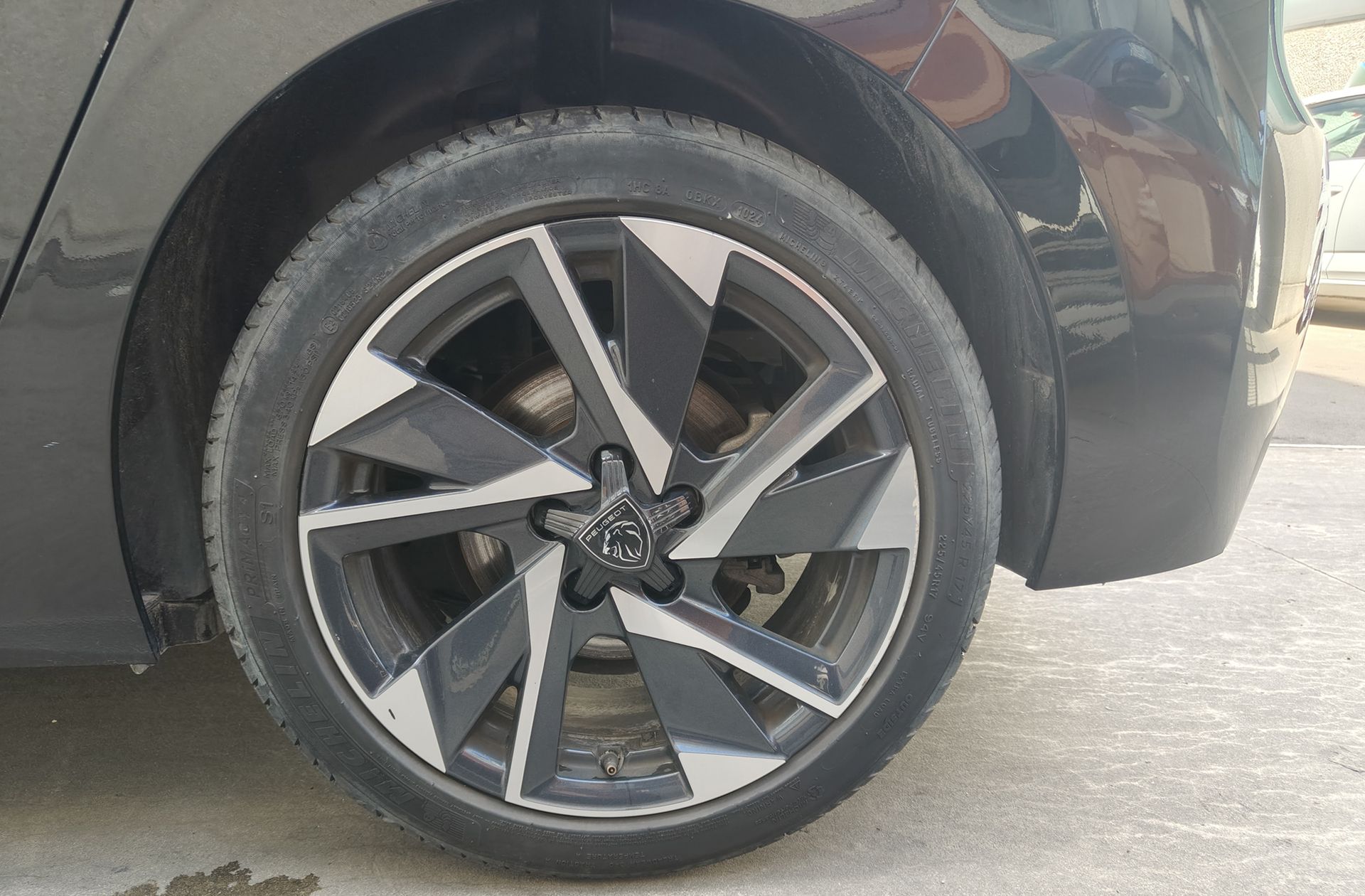 Peugeot 308 Allure BlueHDi 130 EAT8 - foto 36