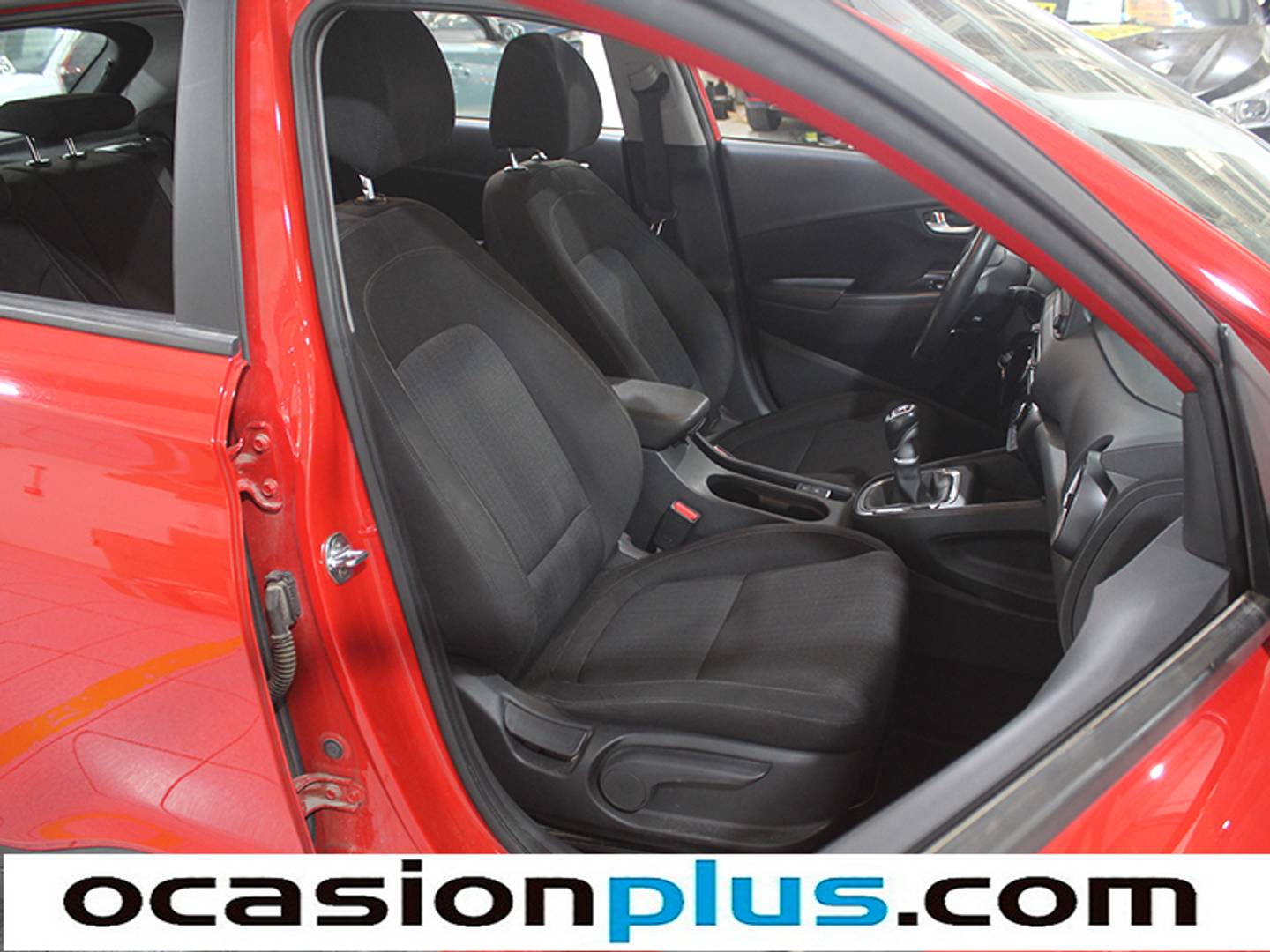 Foto Hyundai Kona Hyundai Kona 1.0 TGDi 48V Maxx 4x2 (120 CV)