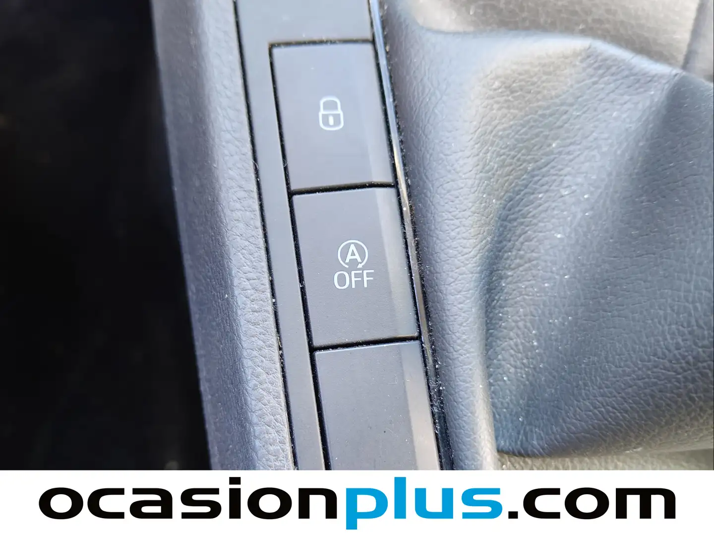 Foto Seat Ibiza SEAT Ibiza 1.0 MPI Reference Go2 (80 CV)