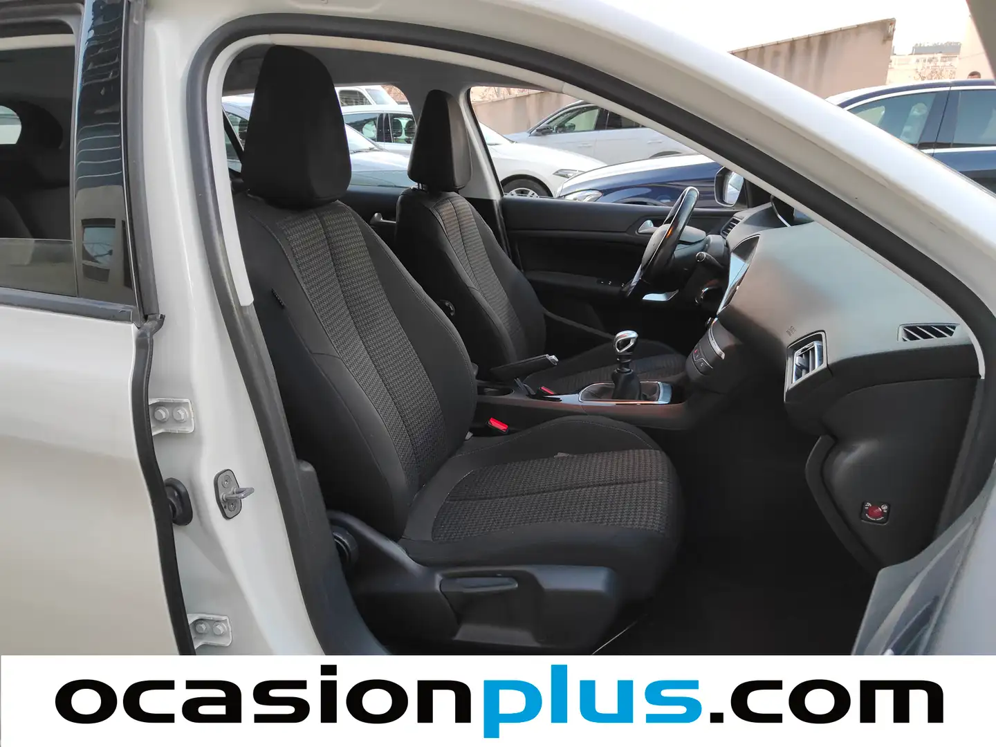 Foto Peugeot 308 Peugeot 308 PureTech 130 S&S Style (130 CV)