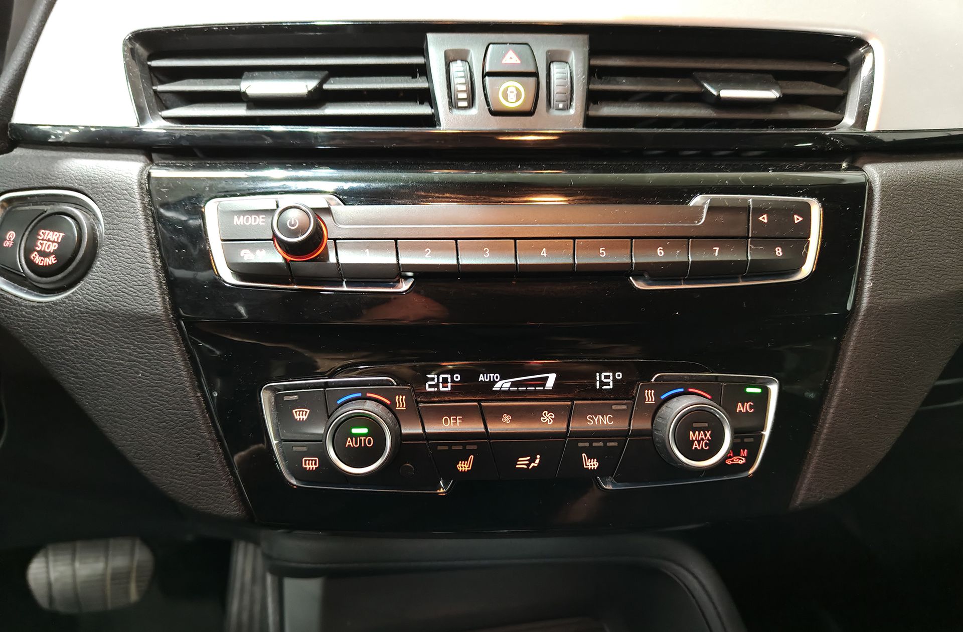 BMW X1 sDrive18d - foto 27