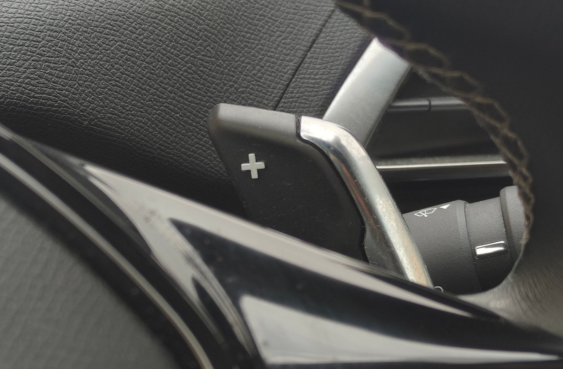 Peugeot 5008 BlueHDi 130 Allure EAT8 7 plazas - foto 35