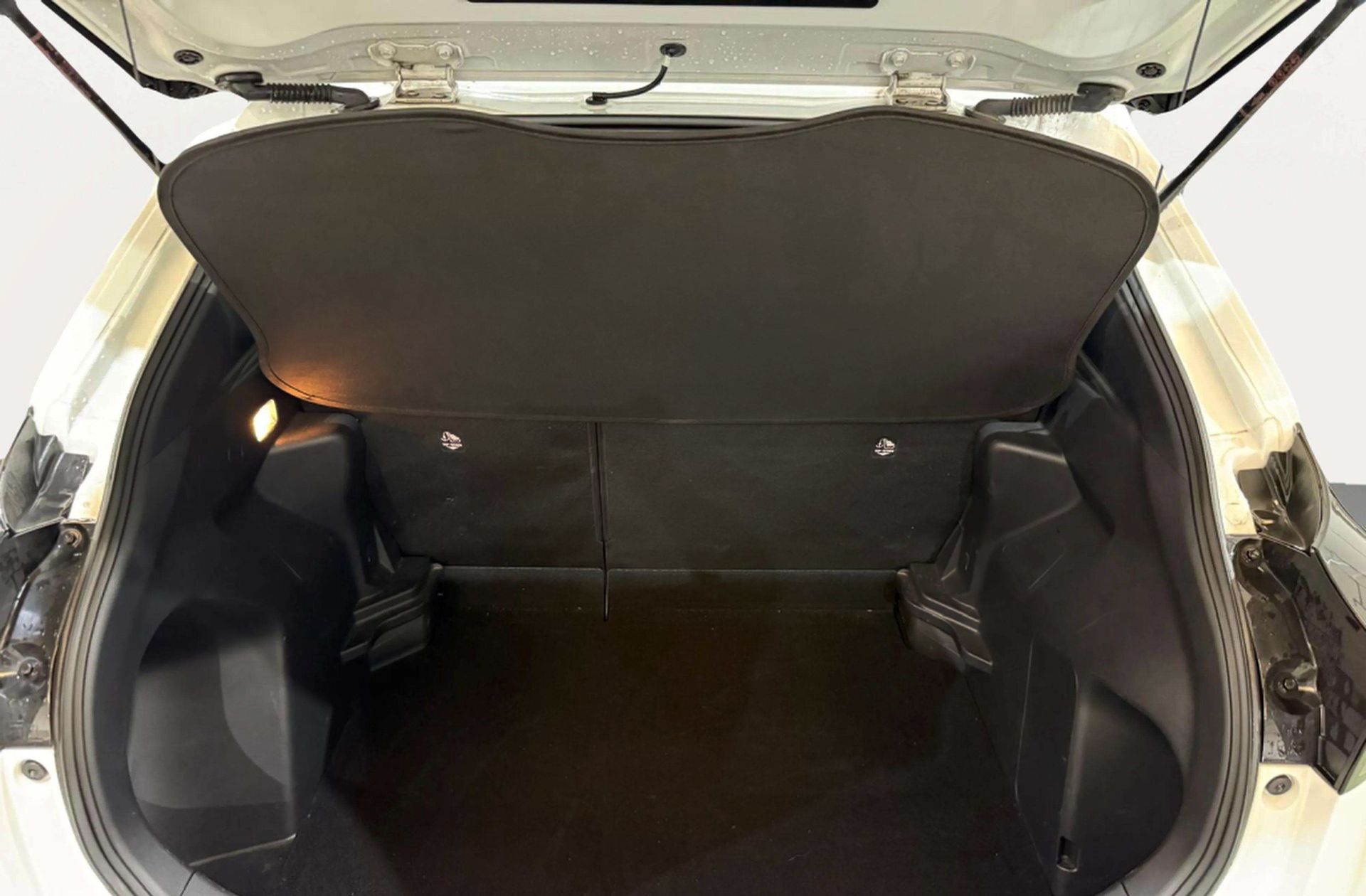 Toyota Yaris Cross 120H Active Tech - foto 15