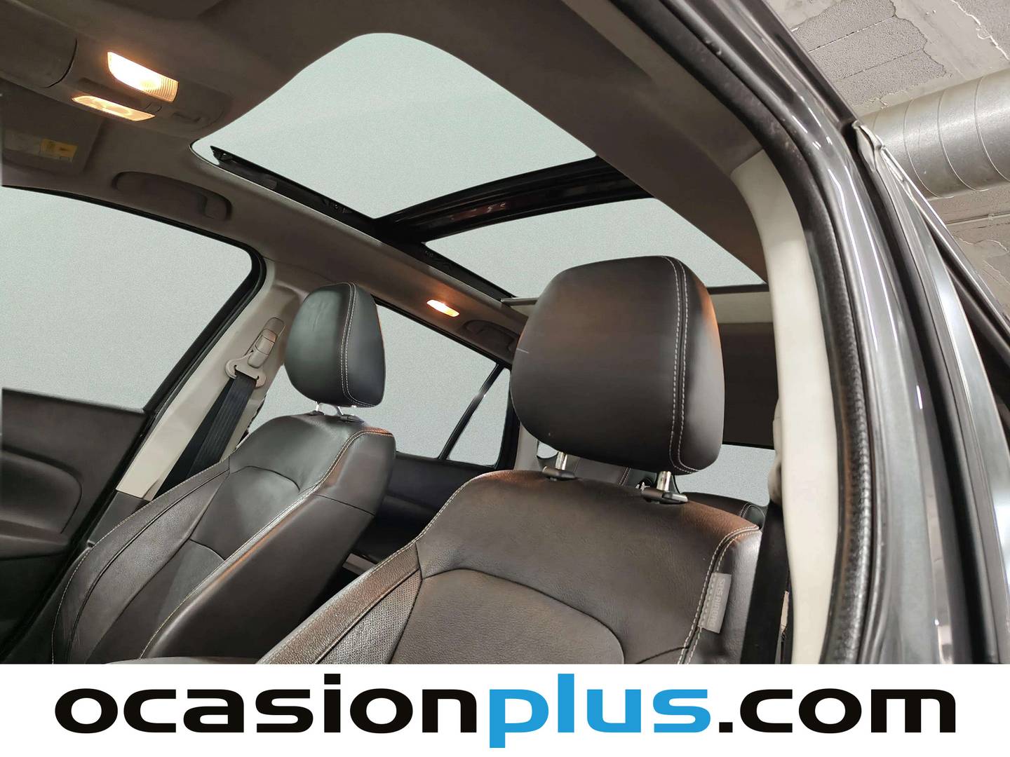 Extras y acabados del Suzuki S-Cross Suzuki S-Cross 1.4 DITC GLX (140 CV)