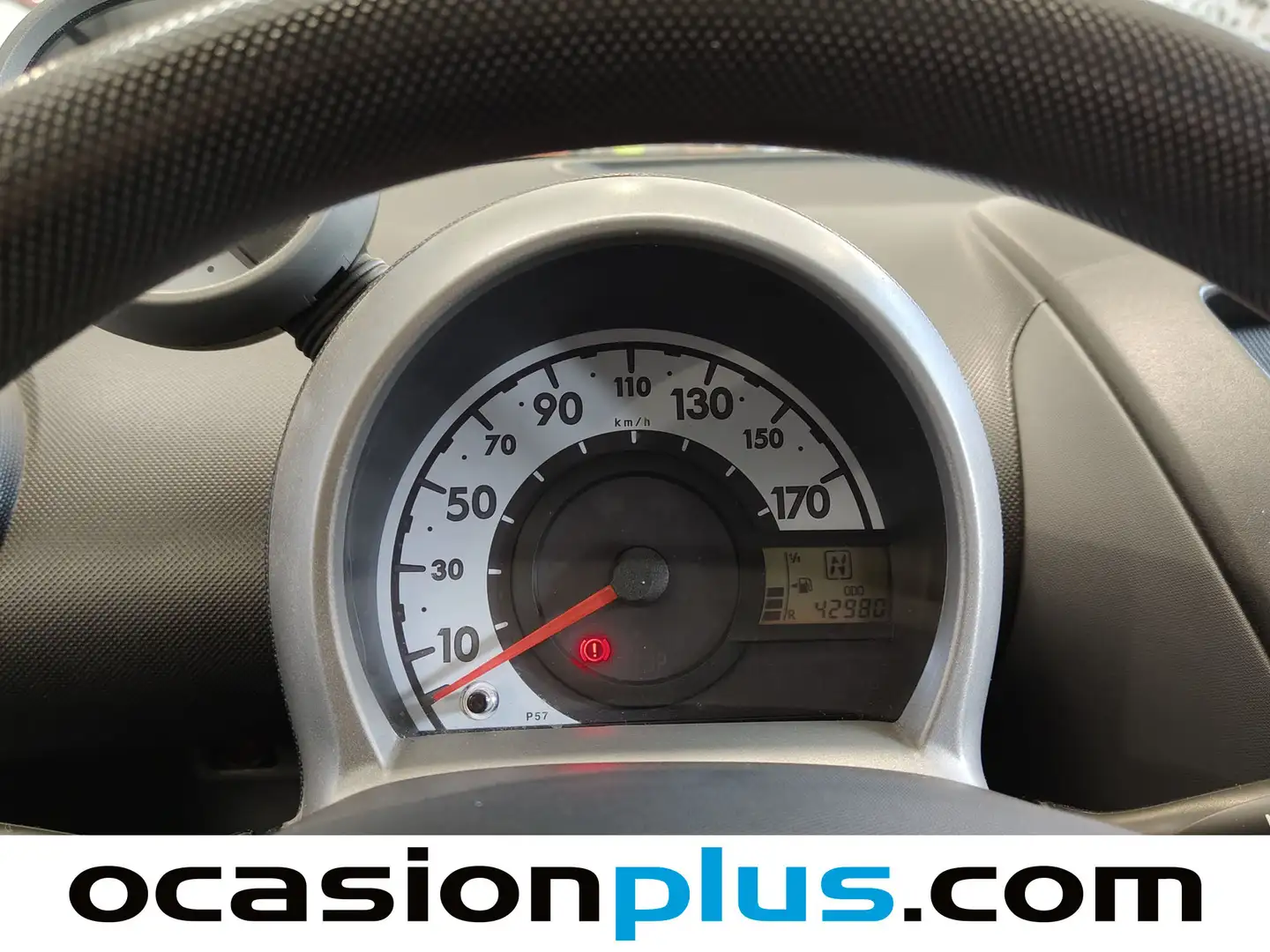 Foto Peugeot 107 Peugeot 107 1.0i Trendy 2 Tronic (68 CV)