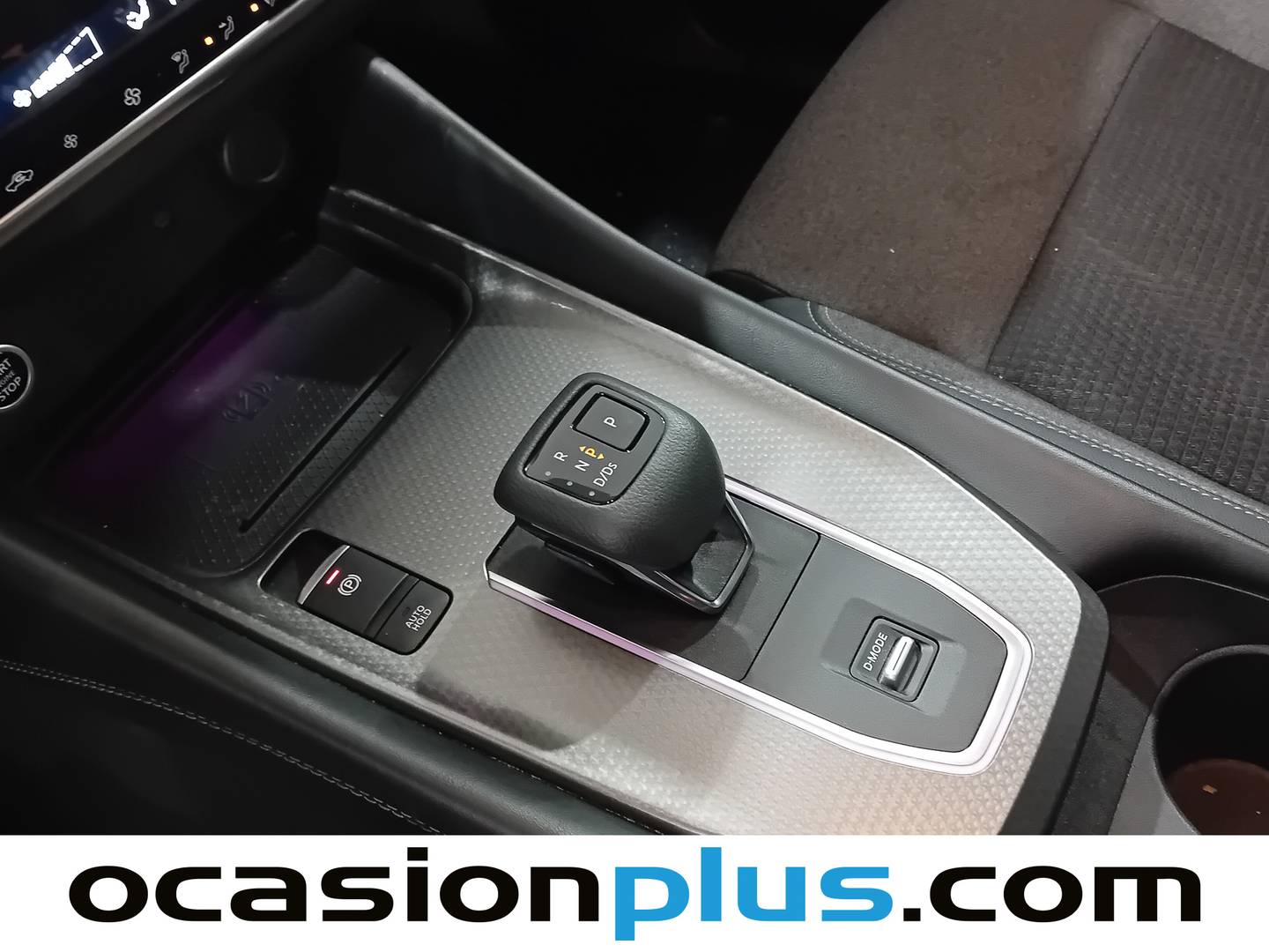 Foto Nissan QASHQAI Nissan Qashqai DIG-T 160 N-Connecta Xtronic DCT (158 CV)