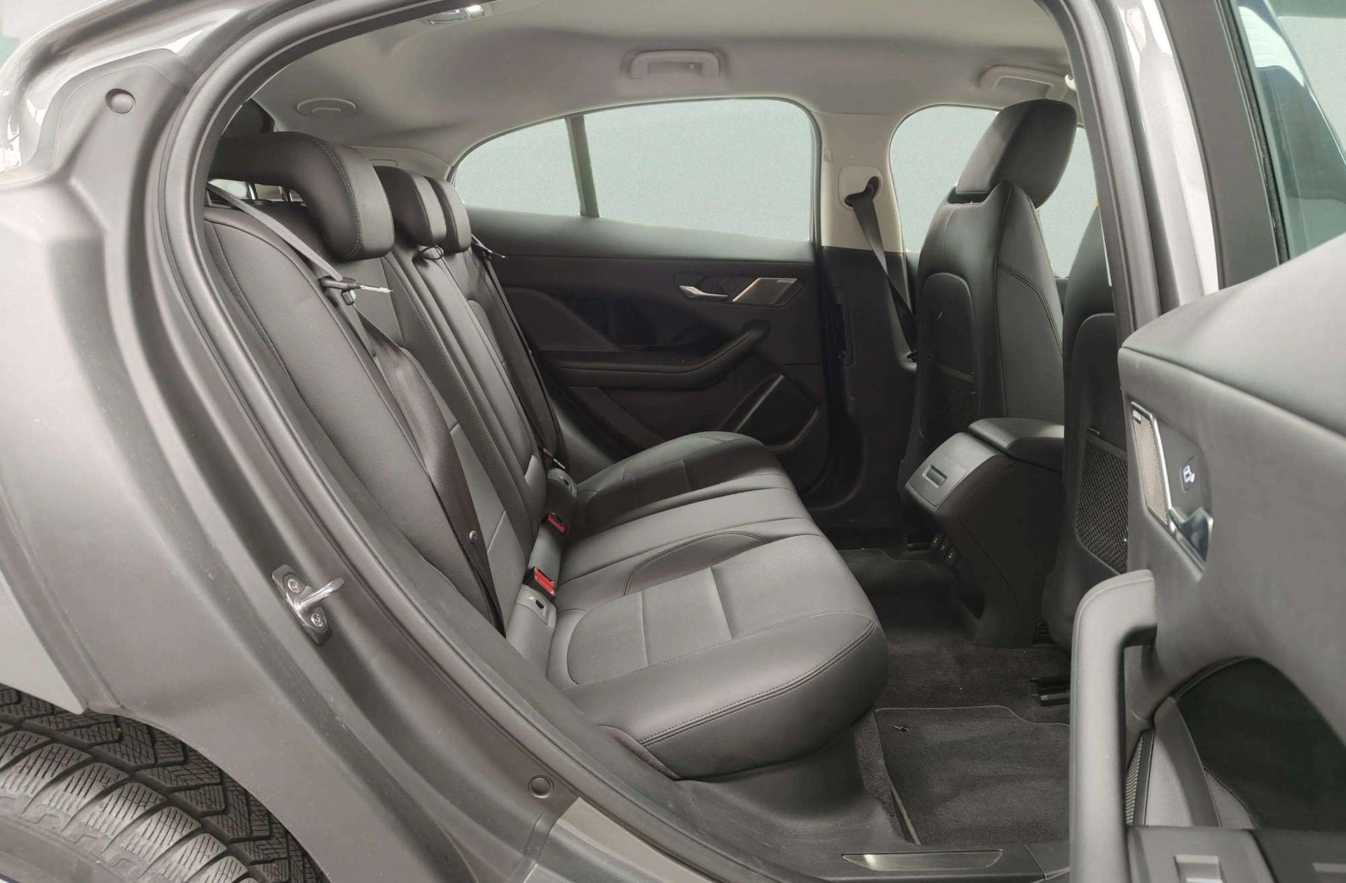 Jaguar I-Pace EV400 S 4WD - foto 24