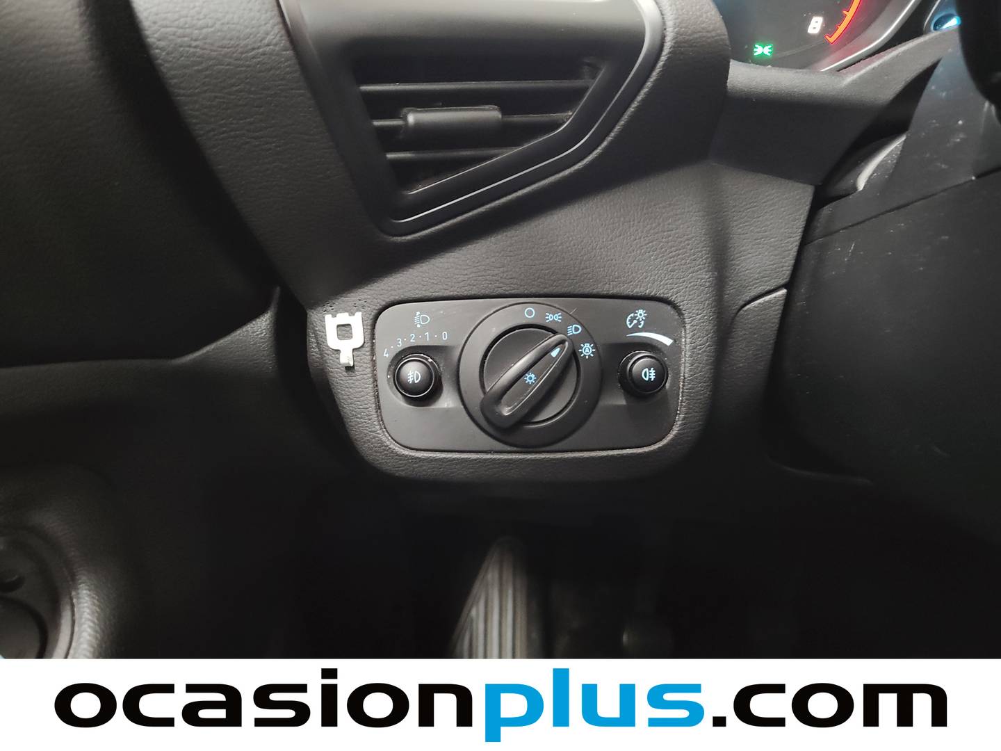 Ford Kuga Ford Kuga 1.5 EcoBoost S&S Trend 4x2 (150 CV) de segunda mano