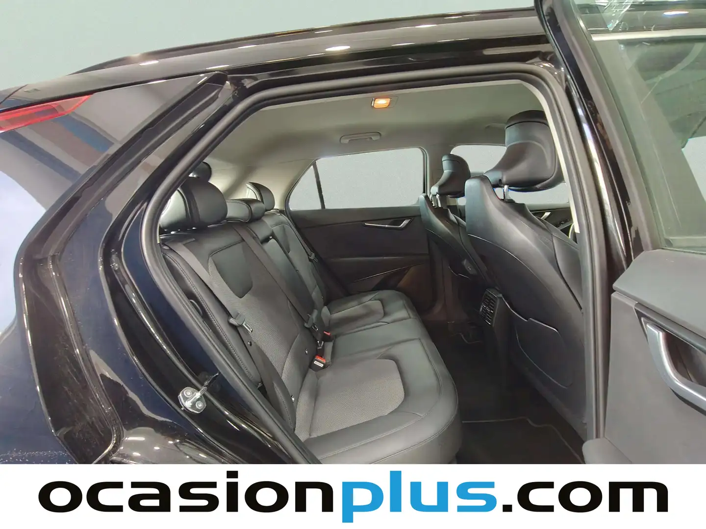 Foto KIA Niro Kia Niro 1.6 GDi HEV Drive (141 CV)