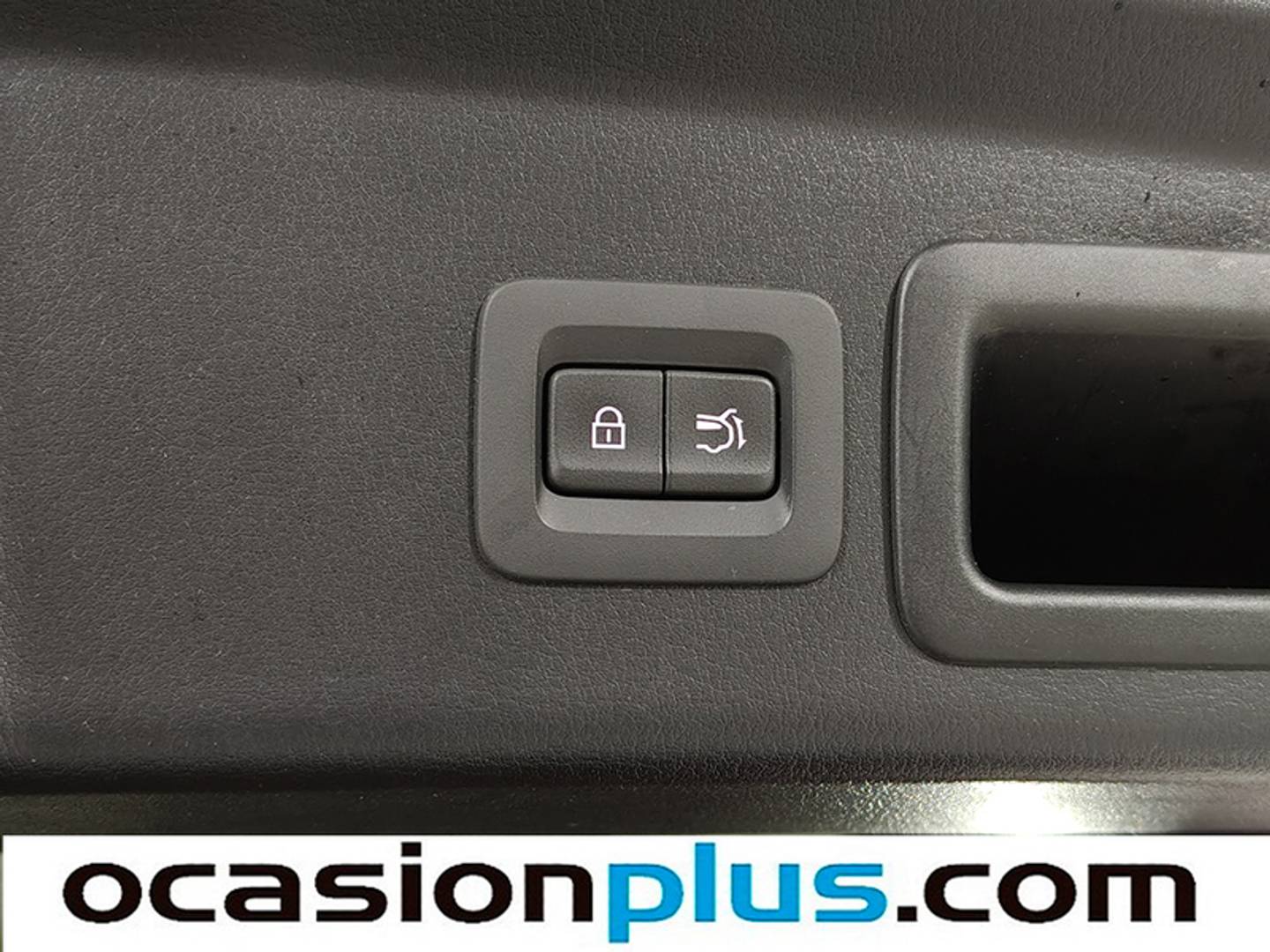 Foto Mazda CX-30 Mazda CX-30 e-SKYACTIV-X Homura 2WD AT (186 CV)