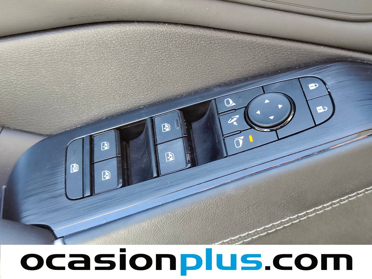 Foto Nissan QASHQAI Nissan Qashqai DIG-T 140 mHEV N-Connecta 4x2 (140 CV)