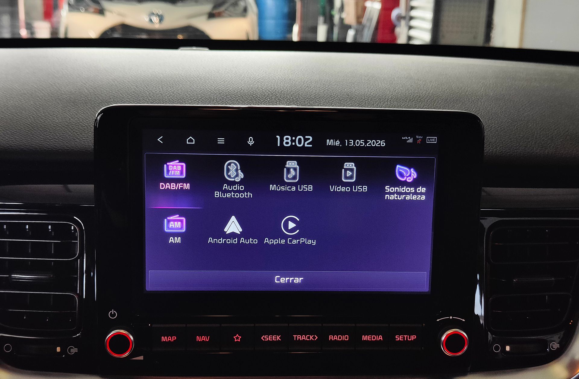 Kia Stonic 1.0 T-GDi MHEV iMT GT Line - foto 9