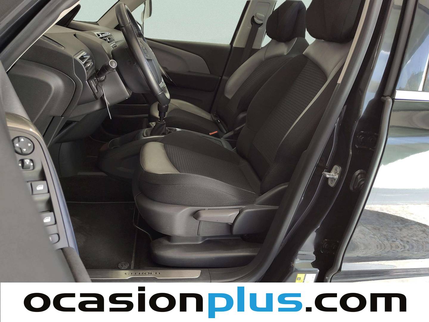 Foto asientos delanteros Citroën C4 Picasso Citroën C4 Picasso PureTech 130 S&S 6v Shine (130 CV)