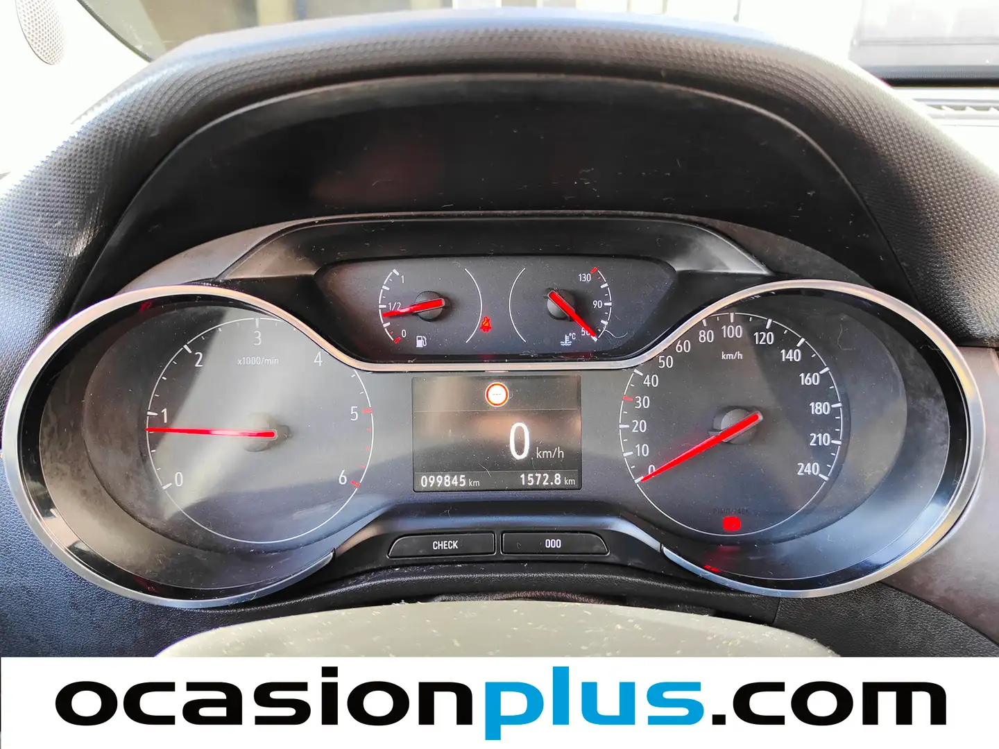 Foto Opel Crossland X Opel Crossland X 1.6 Turbo Excellence (99 CV)