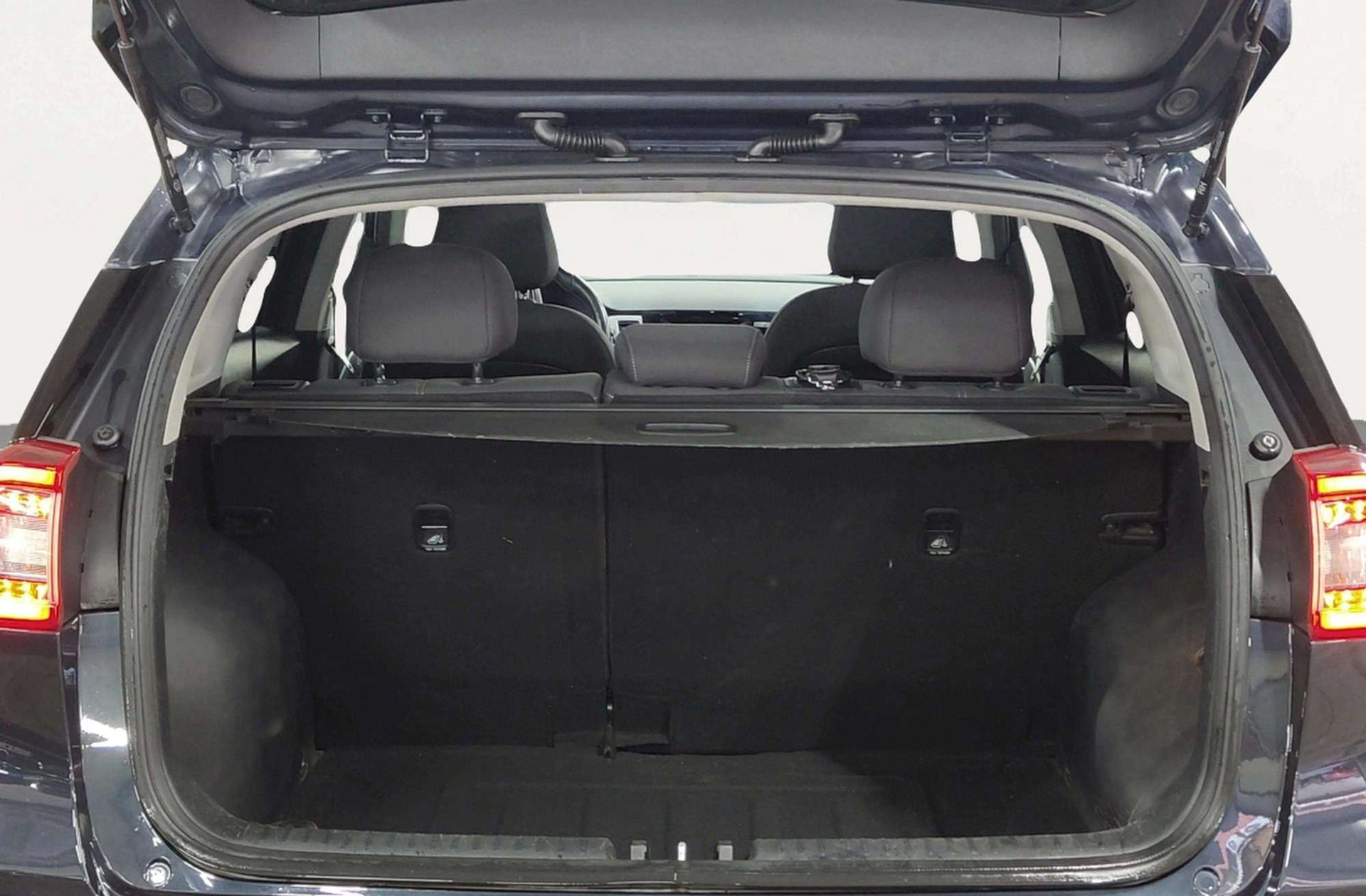 Kia Niro 1.6 GDi HEV Híbrido Drive - foto 17