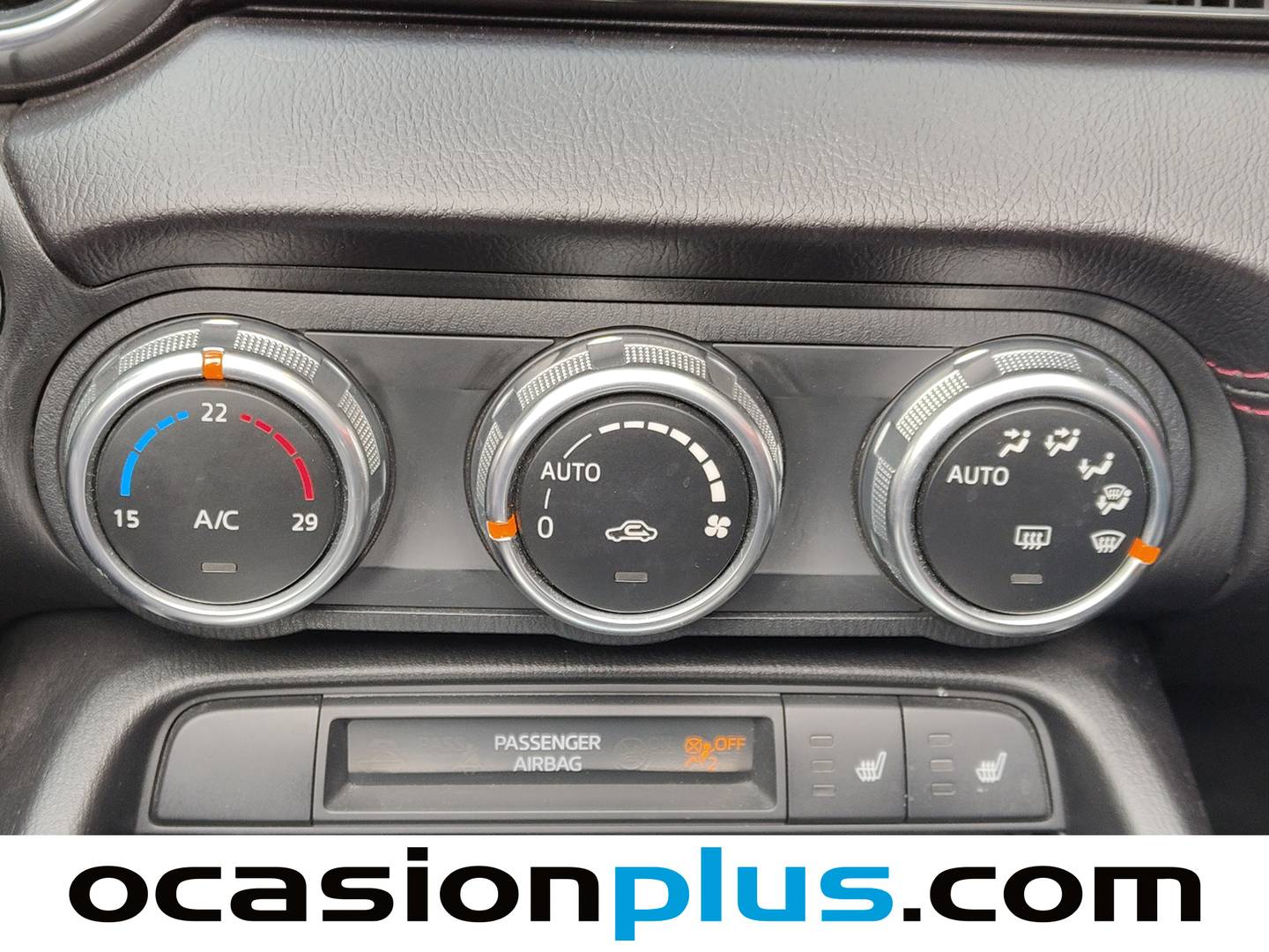 Extras del Mazda MX-5 Mazda MX-5 1.5 Luxury (131 CV)