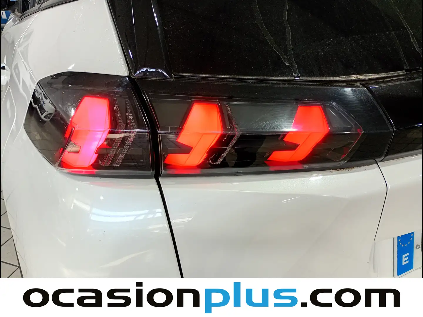 Foto Peugeot 2008 Peugeot 2008 PureTech 100 S&S Allure (100 CV)