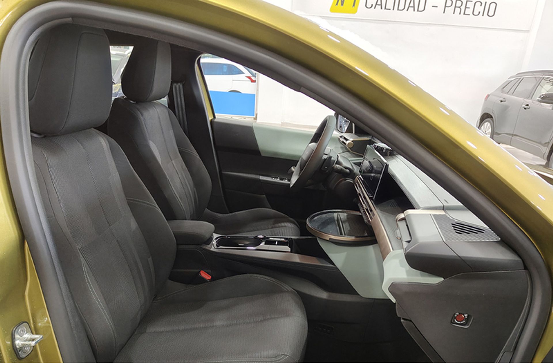 Lancia Ypsilon Hybrid - foto 17