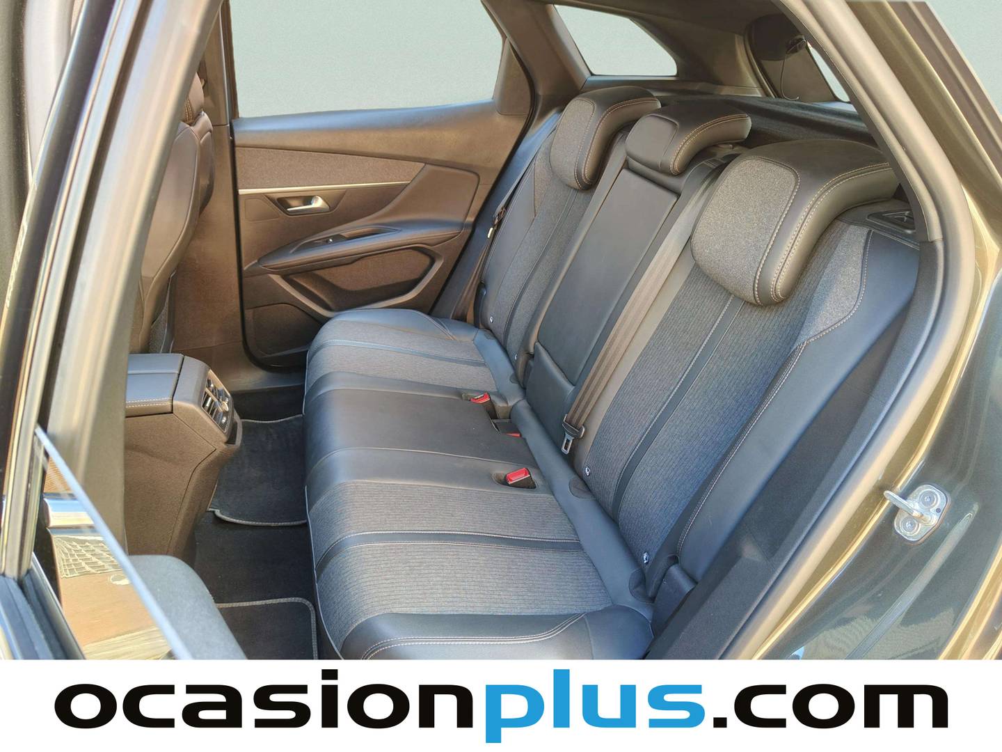 Foto asientos traseros Peugeot 3008 Peugeot 3008 PureTech 130 S&S GT Line (130 CV)